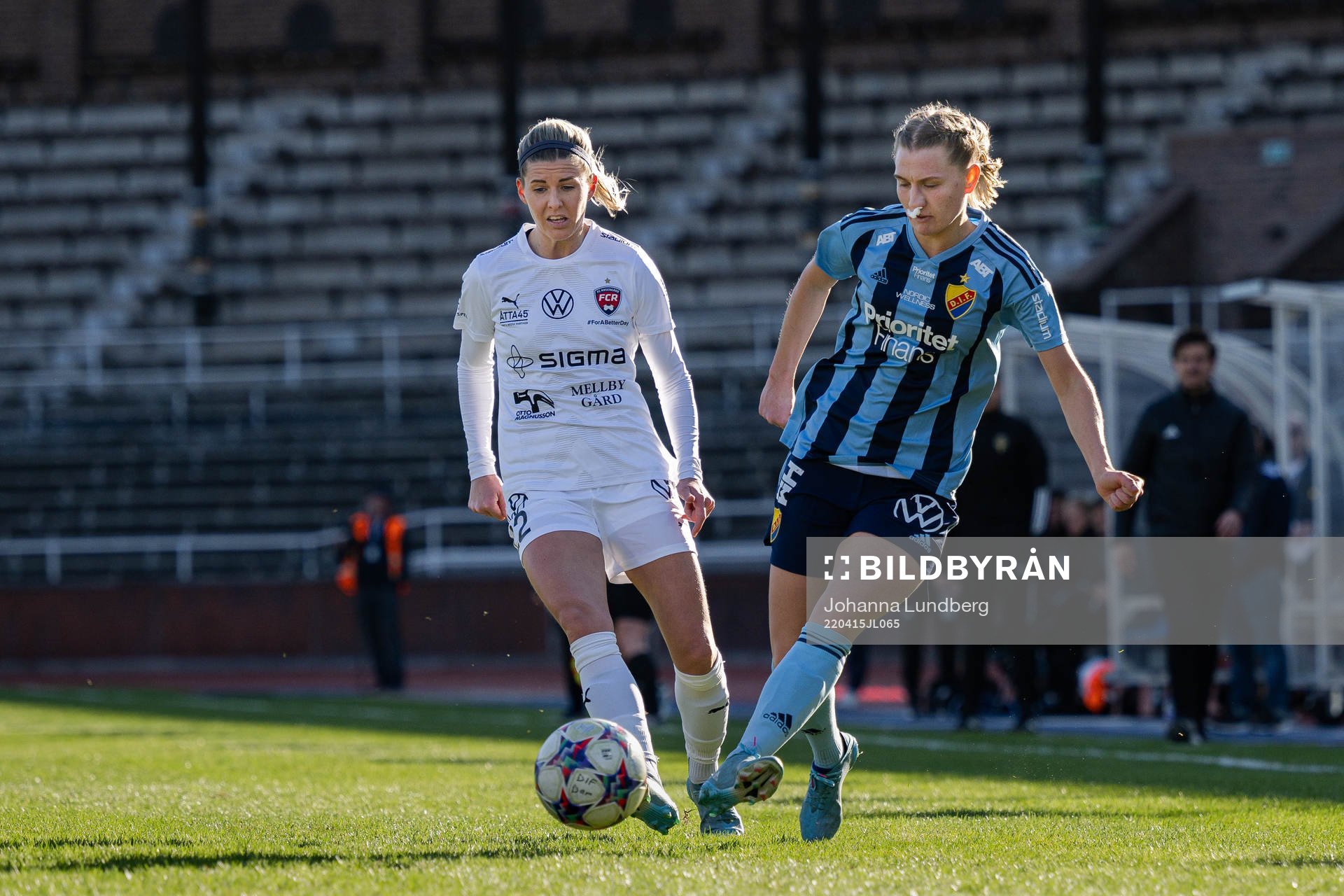 Rosengårds Olivia Schough och Djurgårdens Sara Olai