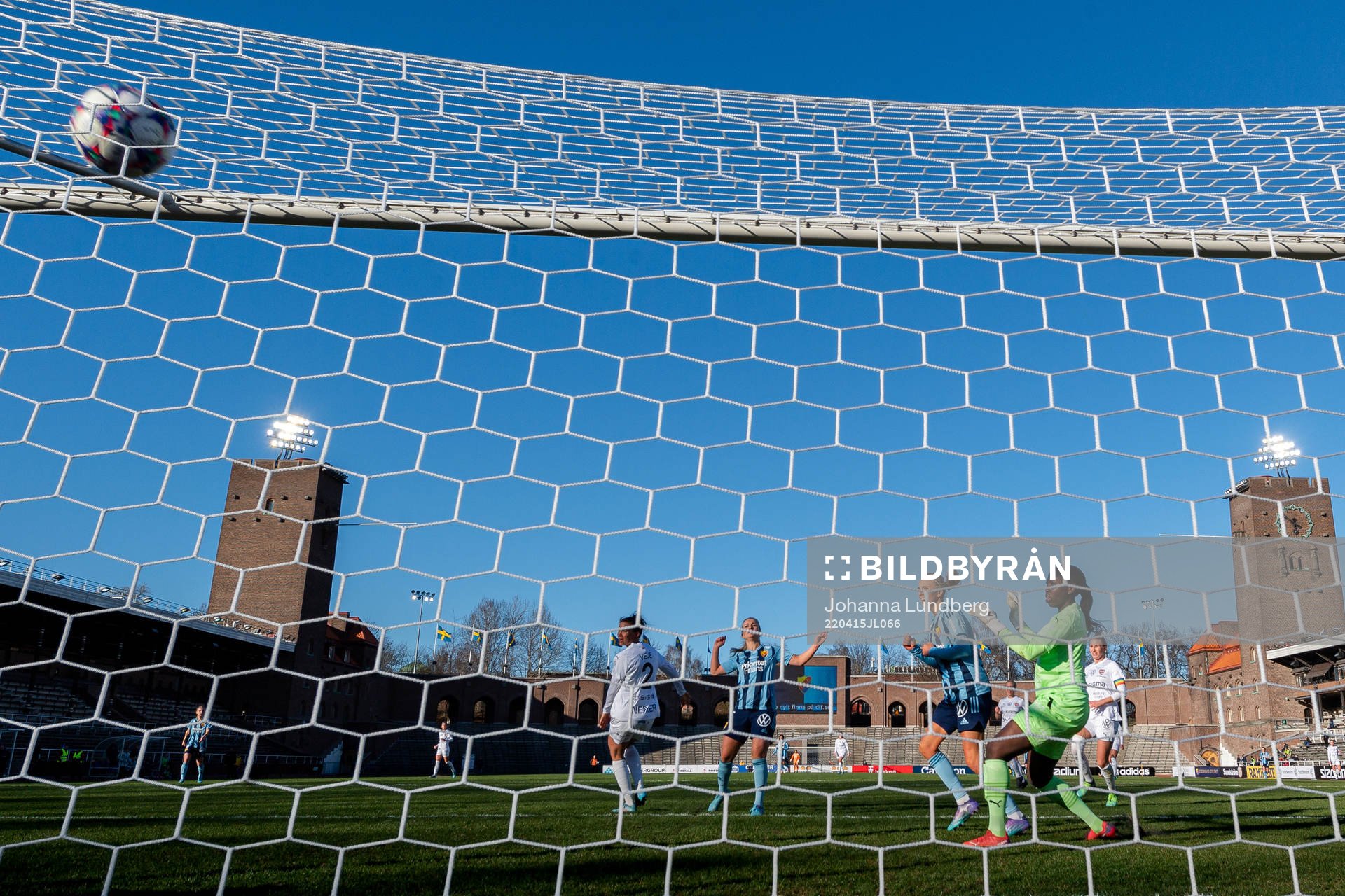 Djurgårdens Tove Almqvist gör 2-5 bakom Rosengårds