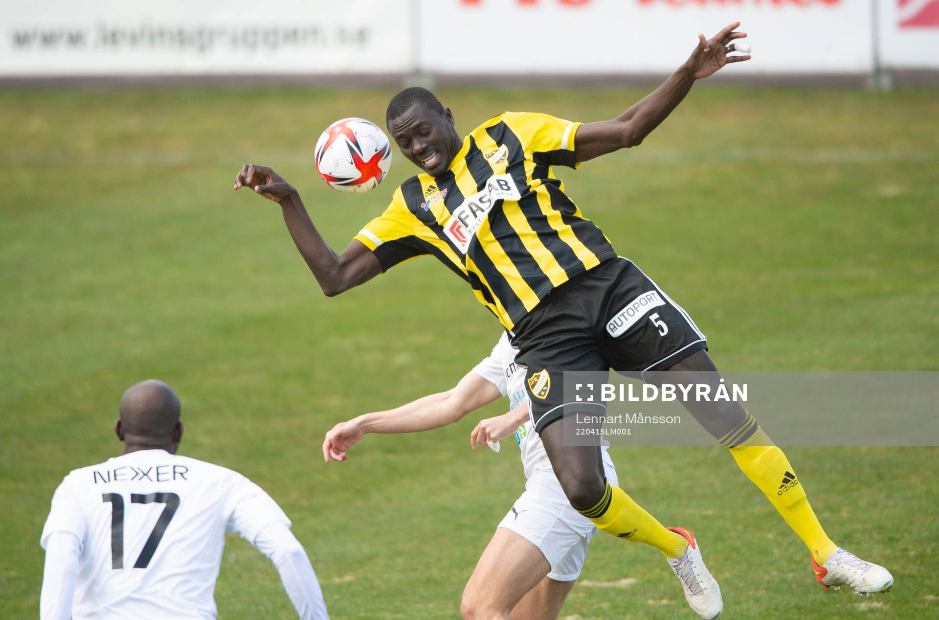 IFK Hässleholms Mohammed Mbye i matchen i div. 2 Södra