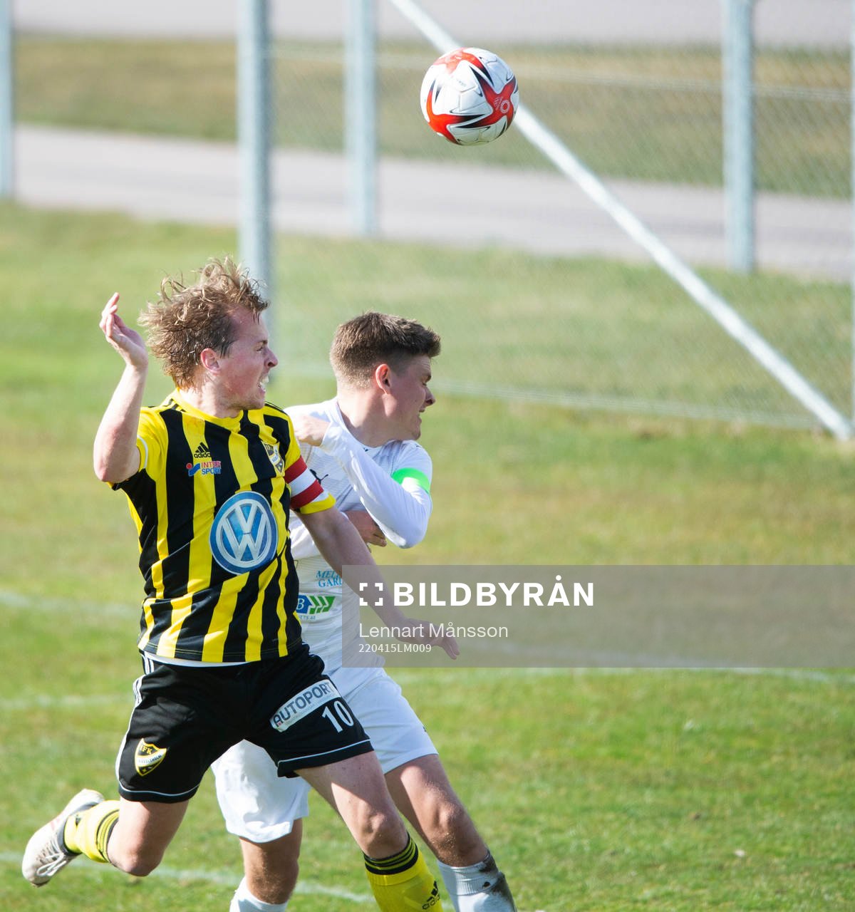 IFK Hässleholms Robin Strömberg kvitterar till 2-2 i