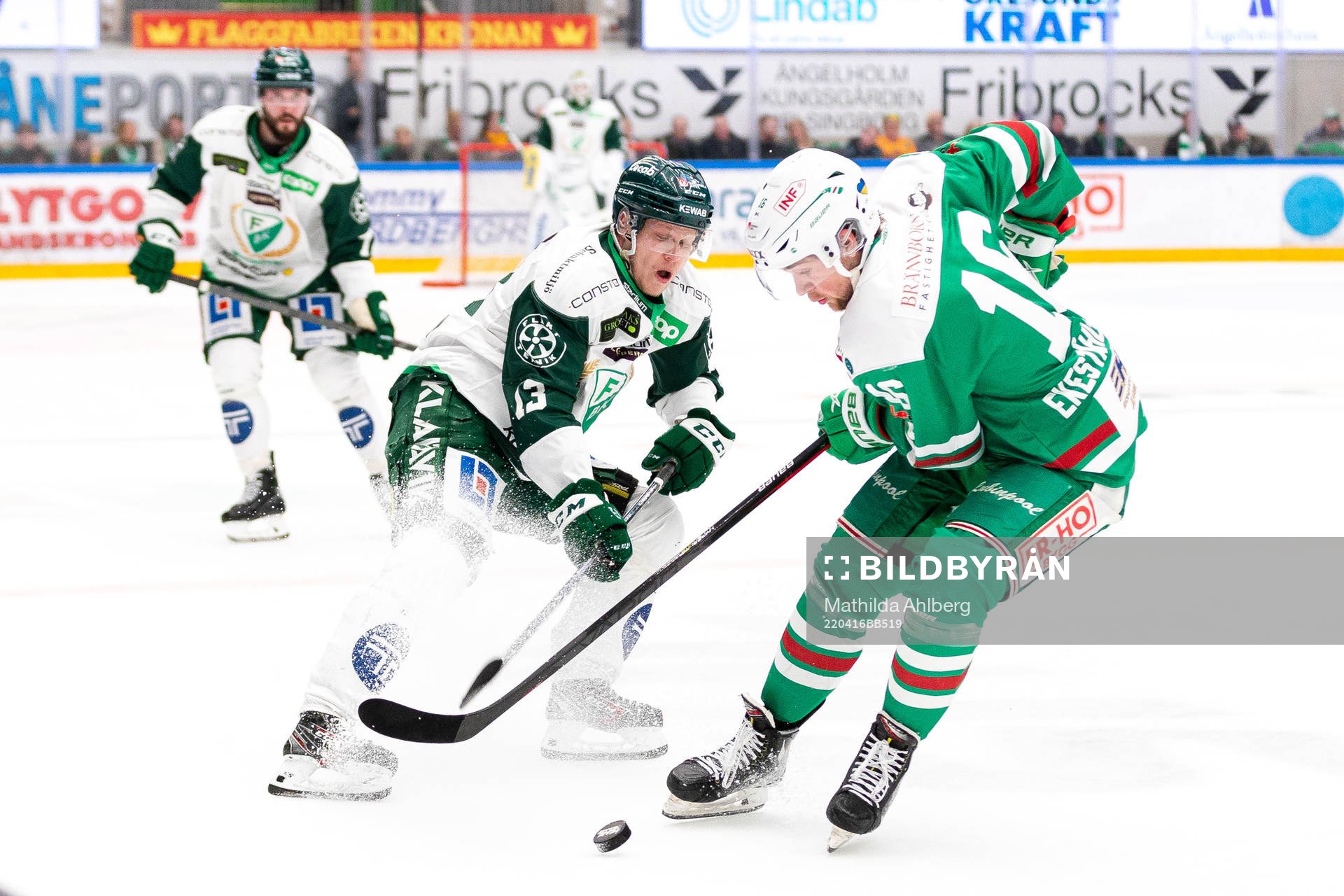 Färjestads Daniel Viksten och Rögles Lucas