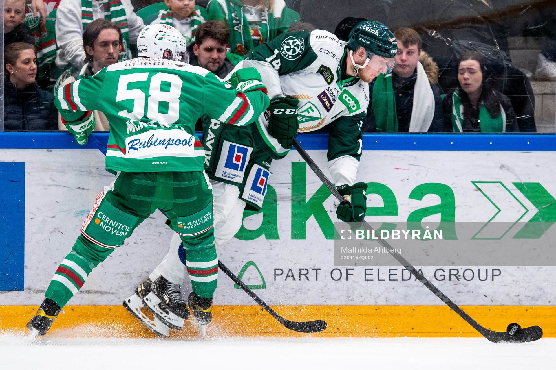 Rögles Ryan McKiernan och Färjestads Victor Ejdsell