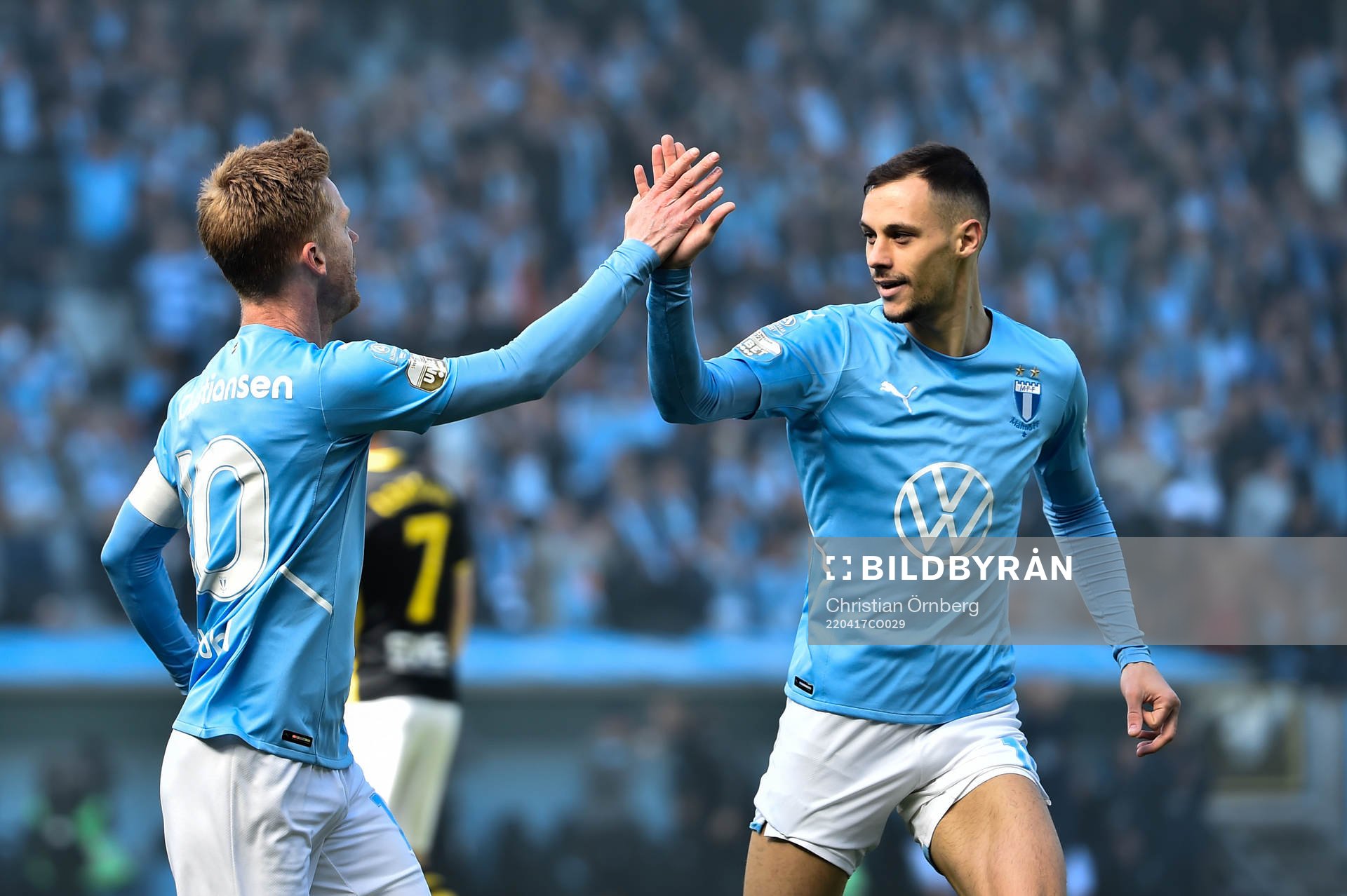 Malmö FFs Anders Christiansen och Veljko Birmancevic jublar