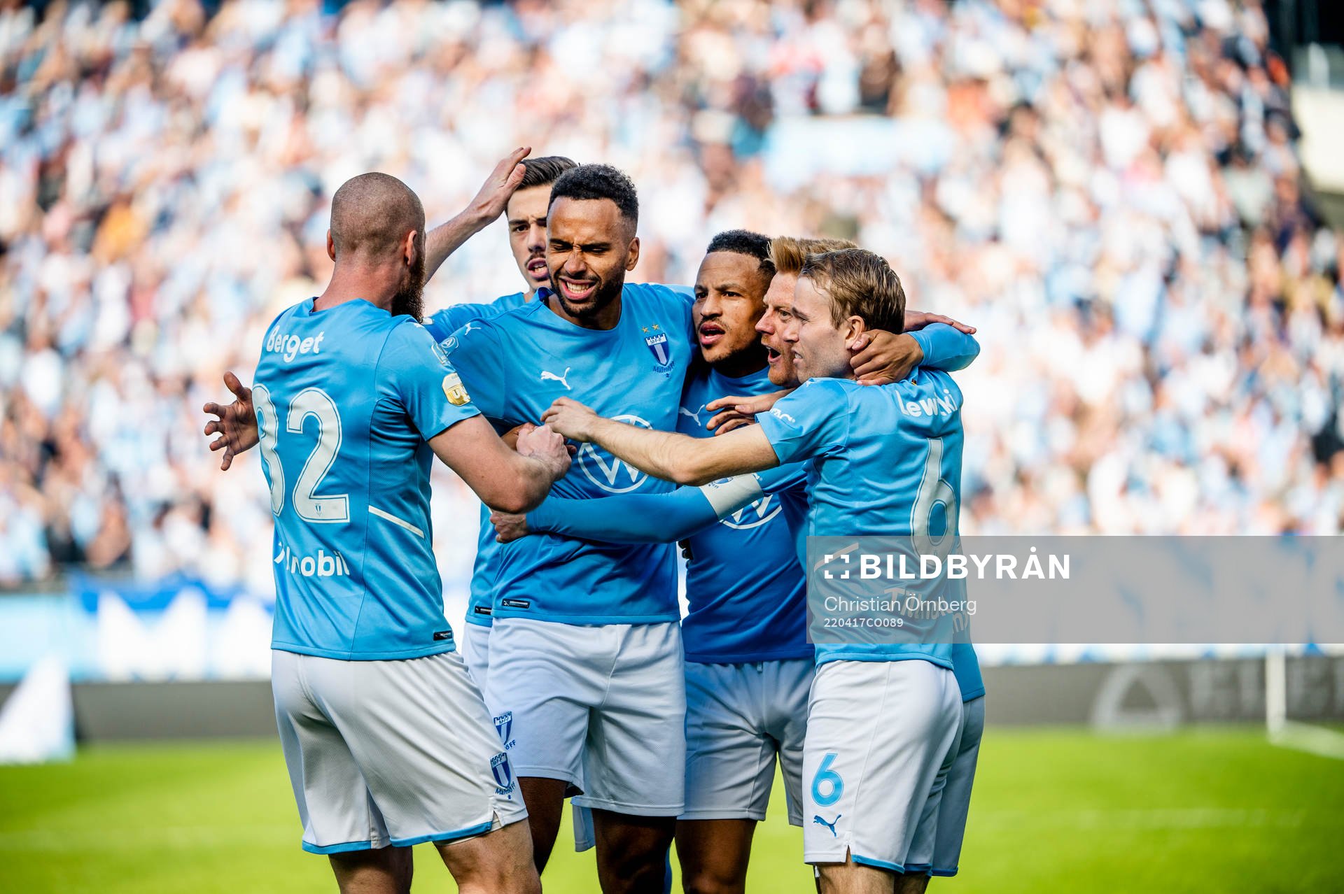 Malmö FFs Isaac Kiese Thelin jublar