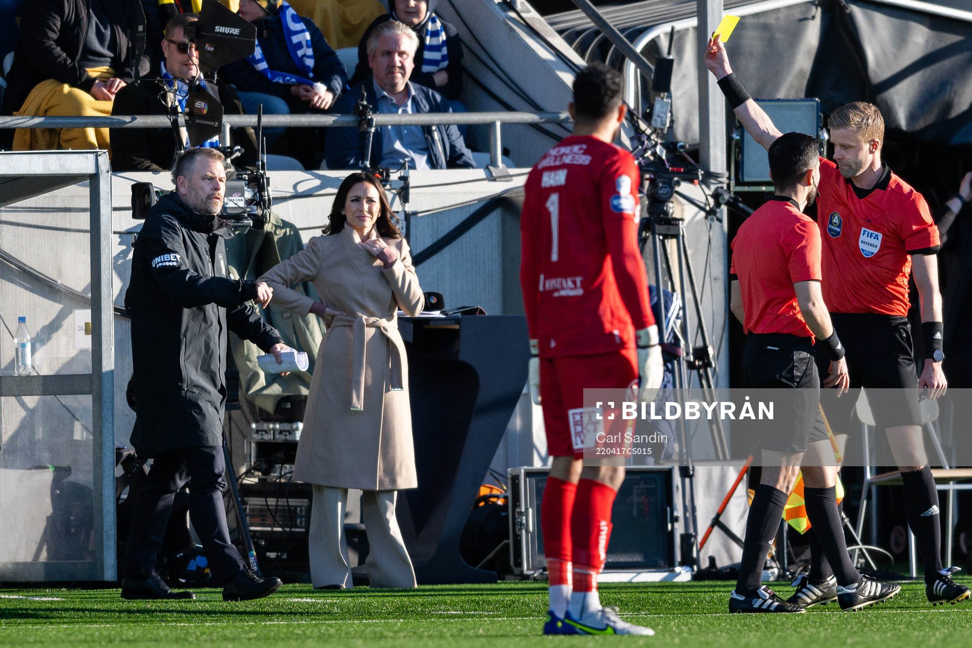 IFK Göteborgs tränare Mikael Stahre får en varning