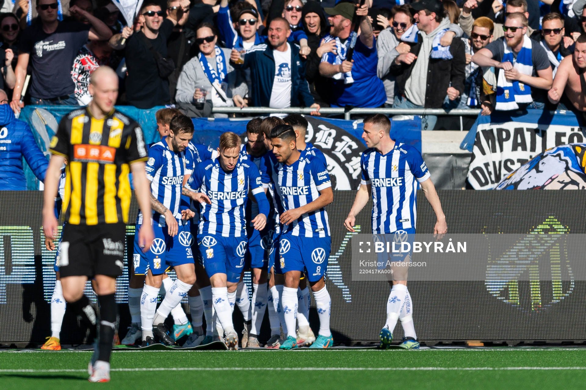 IFK Göteborgs spelare jublar