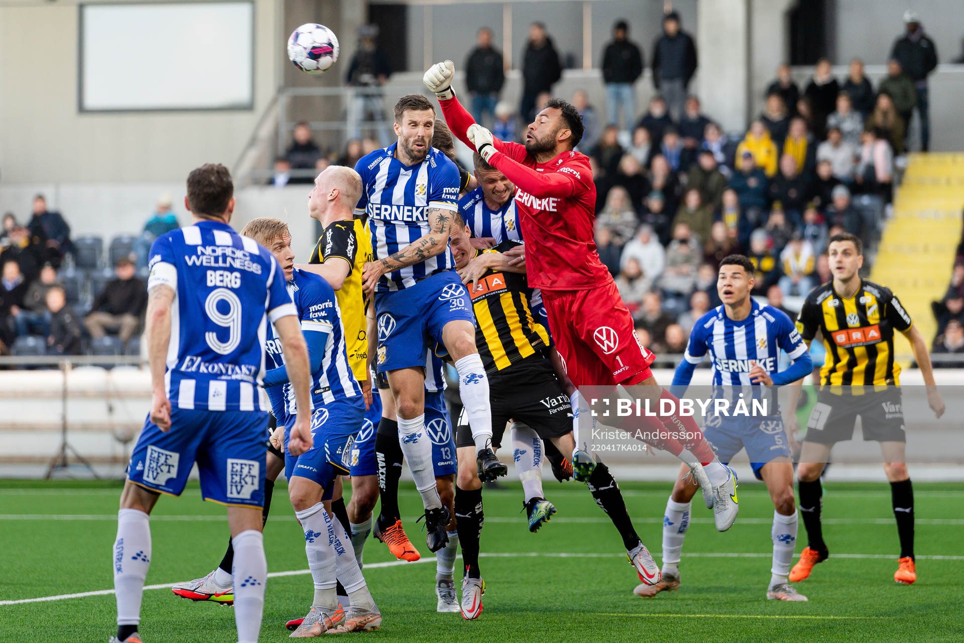 IFK Göteborgs Mattias Bjärsmyr och målvakt Warner Hahn