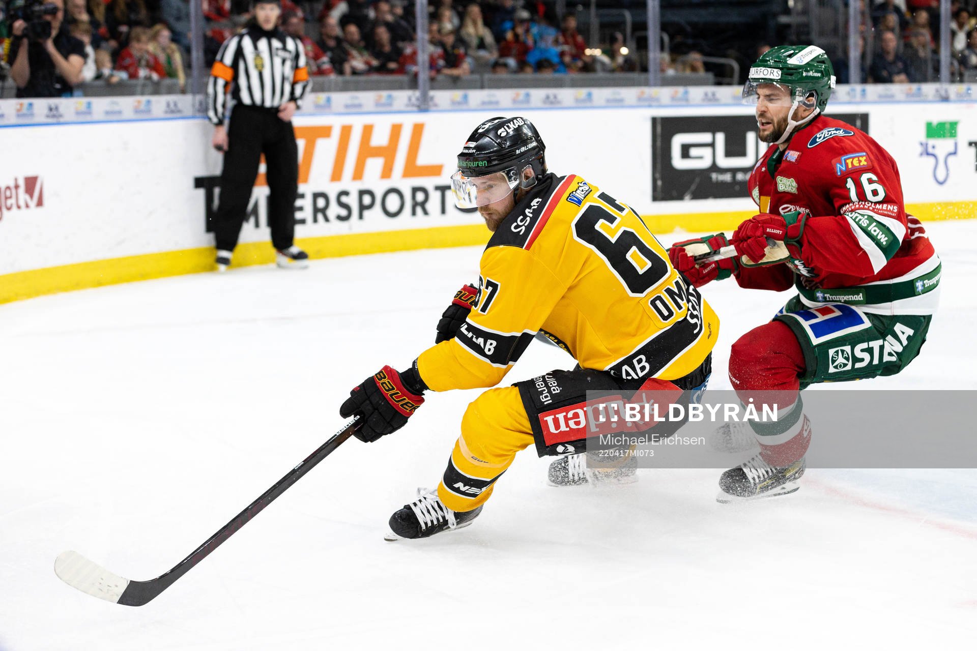 Luleås Linus Omark och Frölundas Stefan Elliot