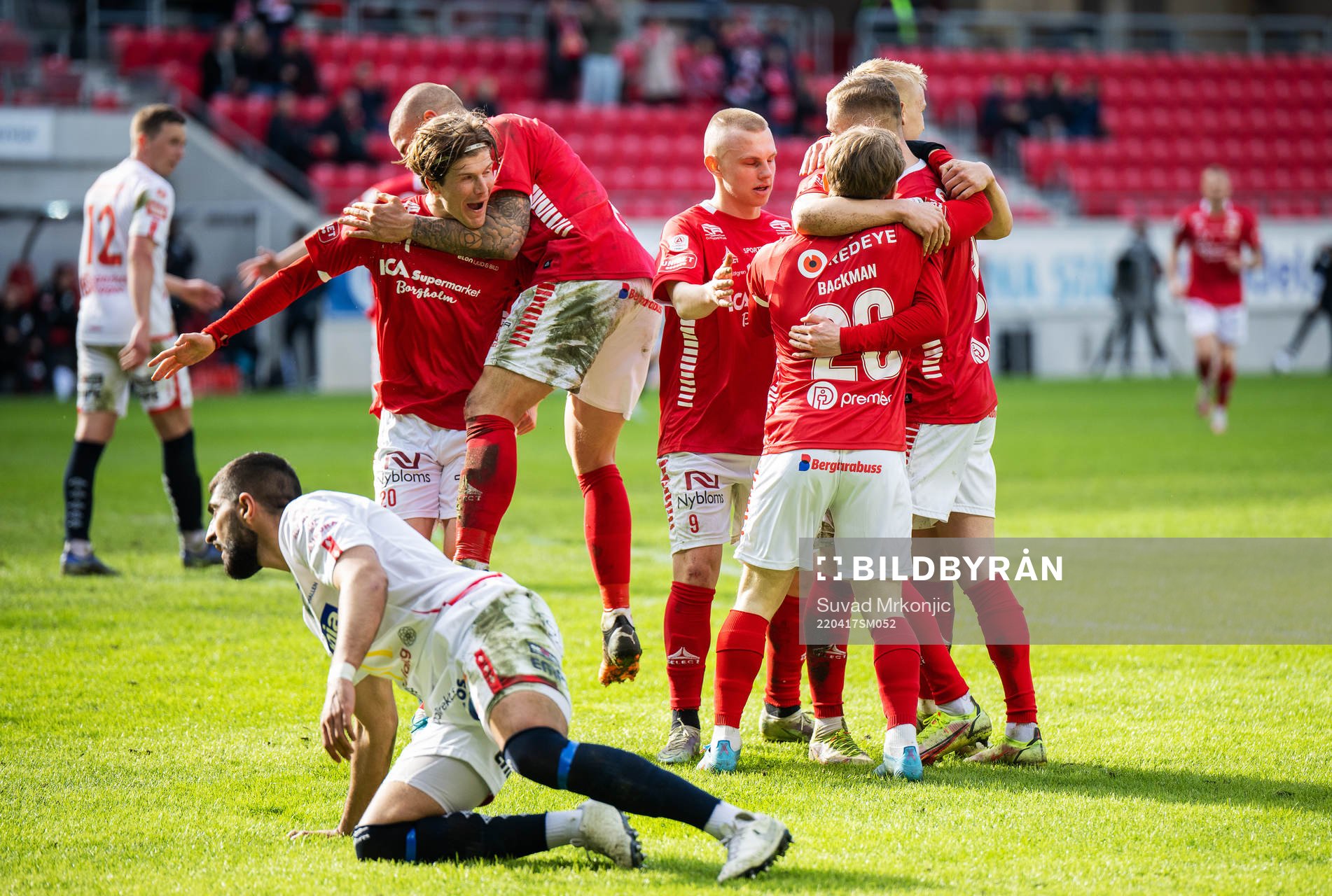 Kalmars Davíd Kristján Ólafsson jublar