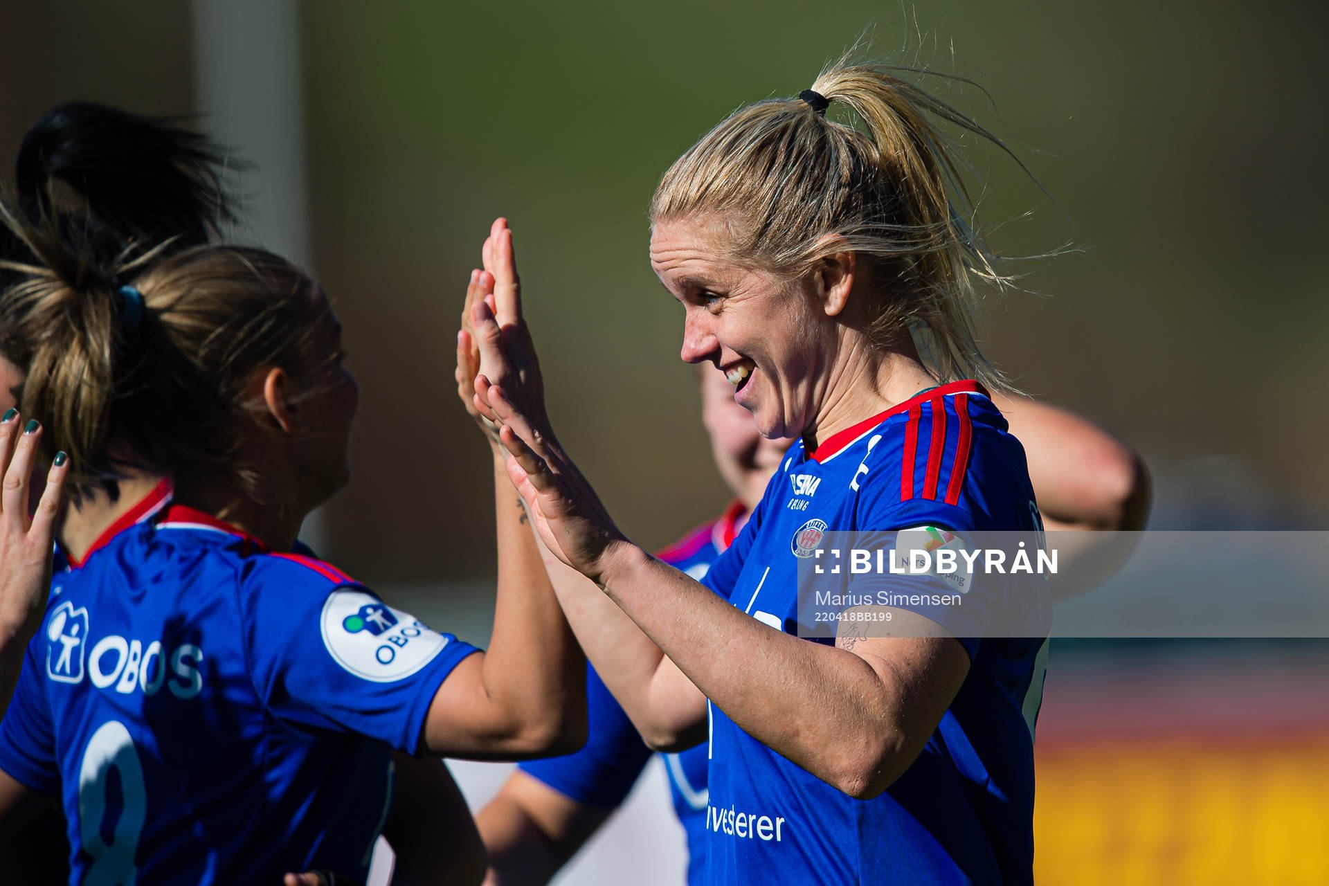 Elise Hove Thorsnes of Vålerenga celebrates