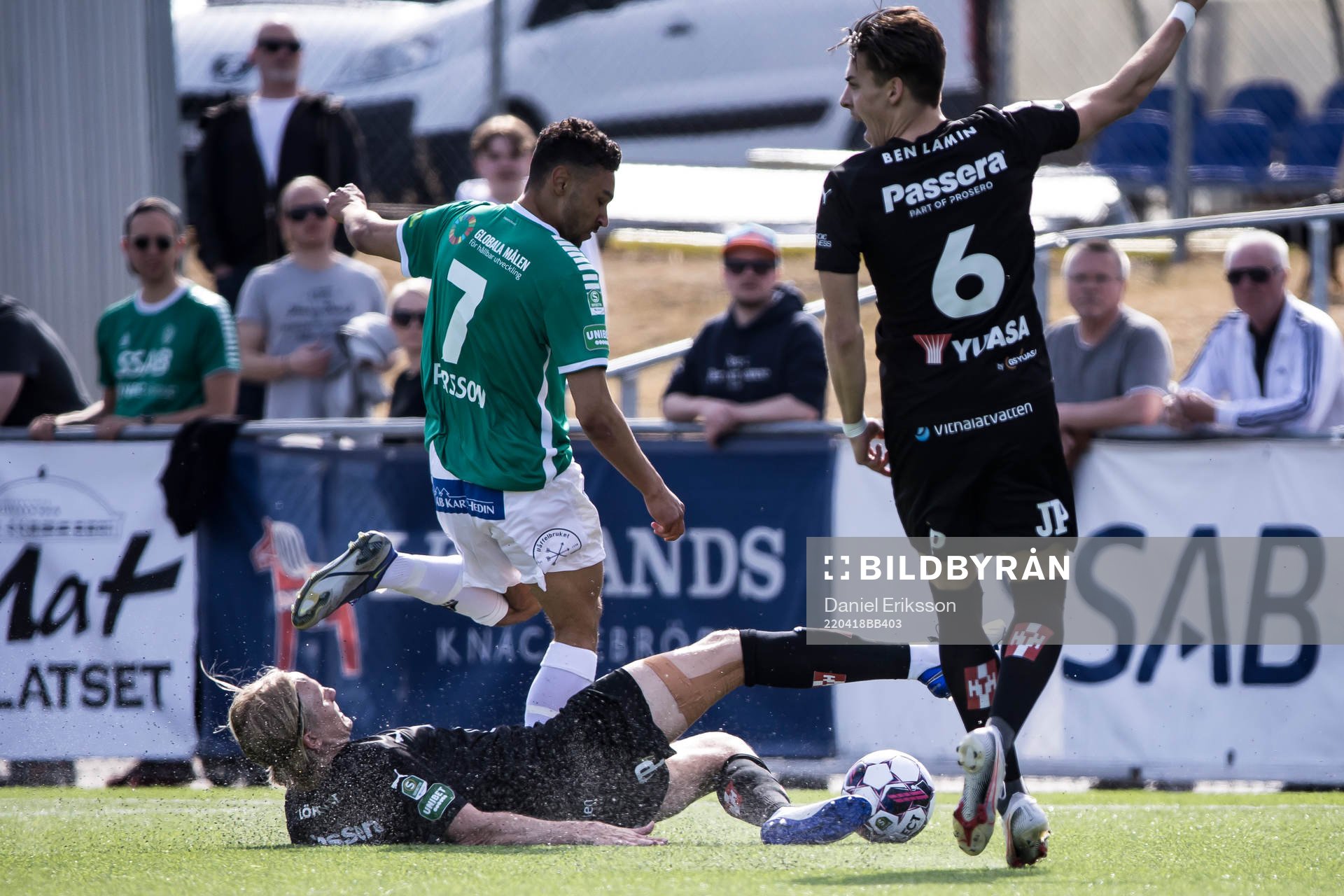 Brages Joakin Persson och Jönköpings Henrik Löfkvist