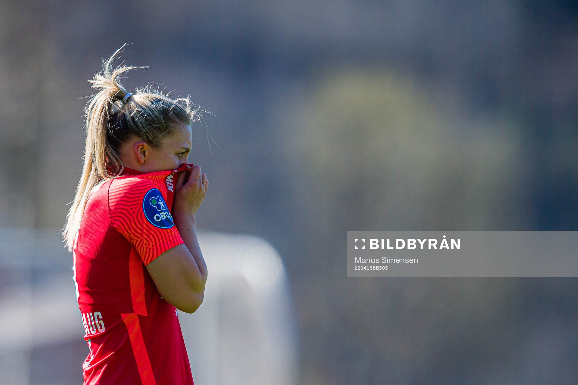 Marte Bjelde Hjelmhaug of Arna-Bjørnar looks dejected