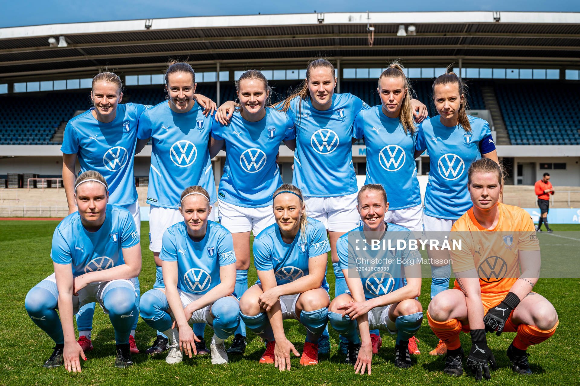 Malmö FFs startelva (med bakre ledet fr.v. Amanda Kander,