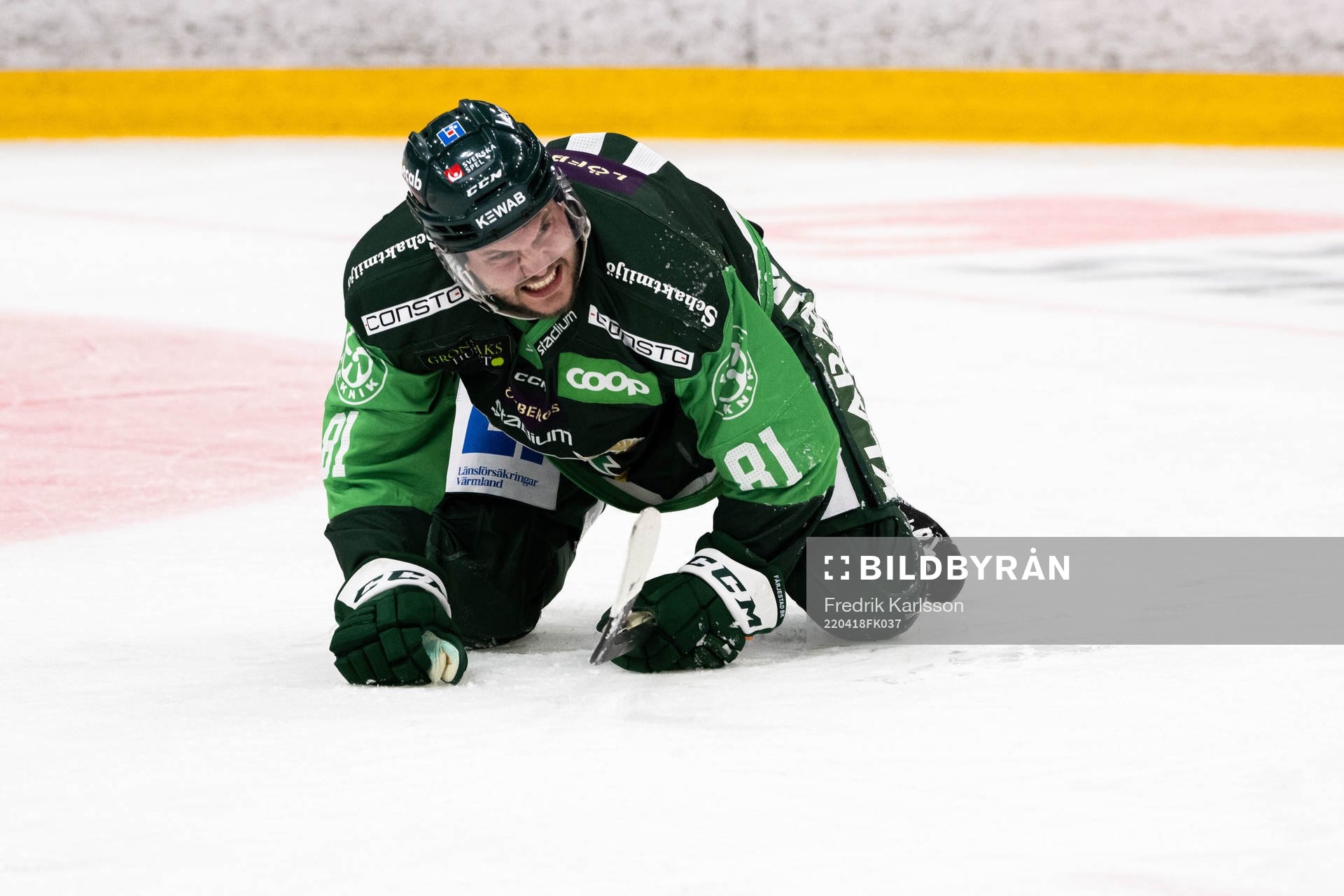 Färjestads Theodor Lennström har ont