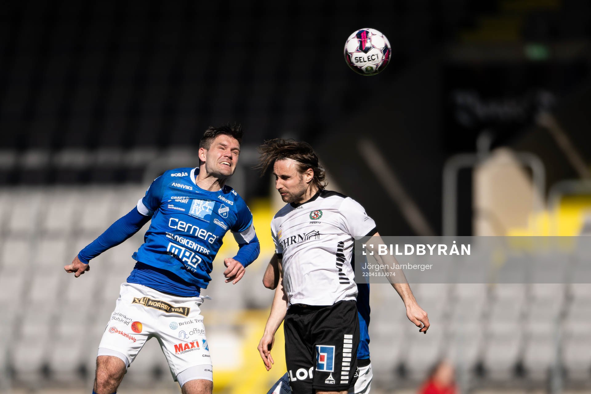 Norrbys Ivo Dominik Pekalski och Örebros Kevin Walker