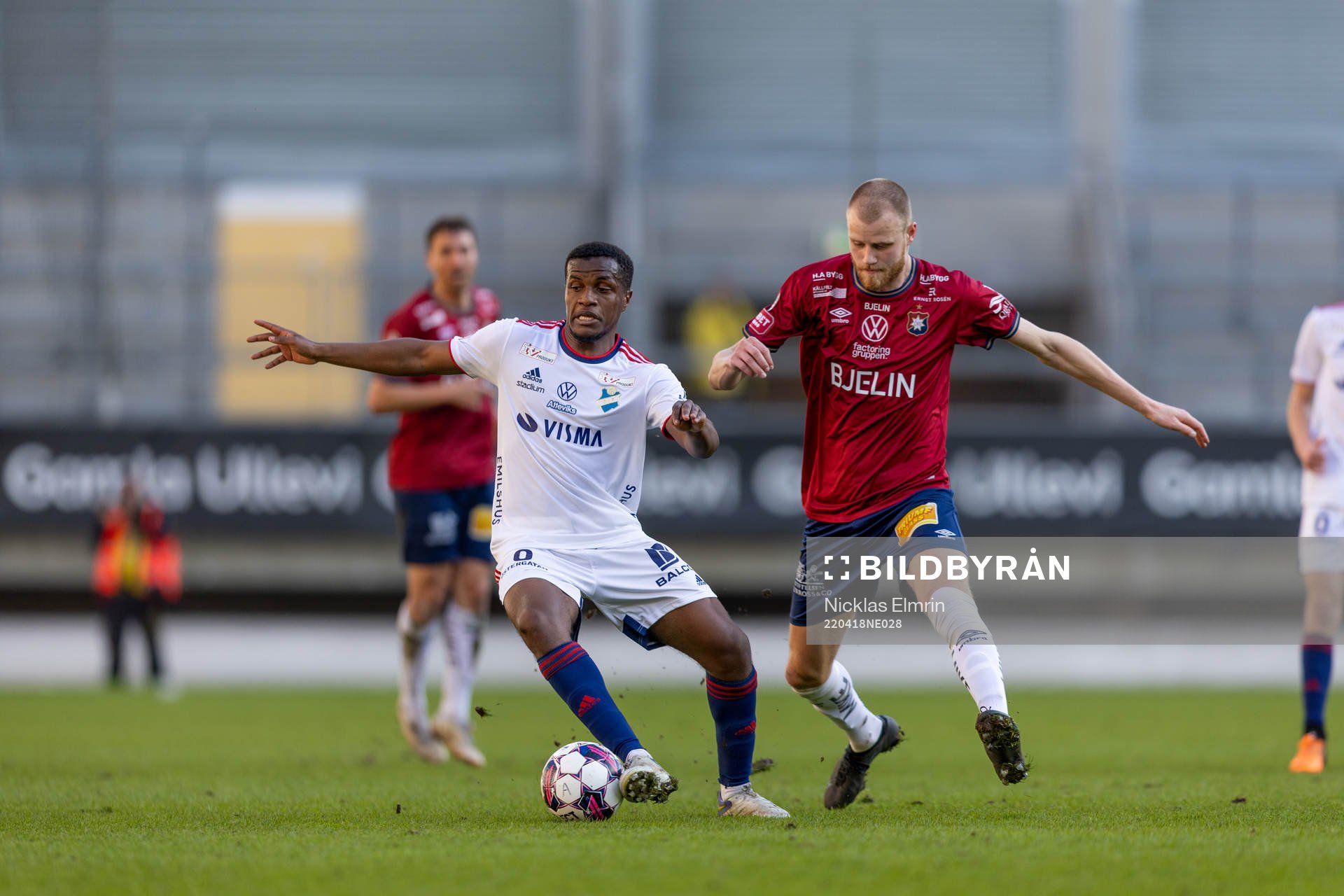 Östers Manasse Kusu och Örgrytes Elias Gustafson