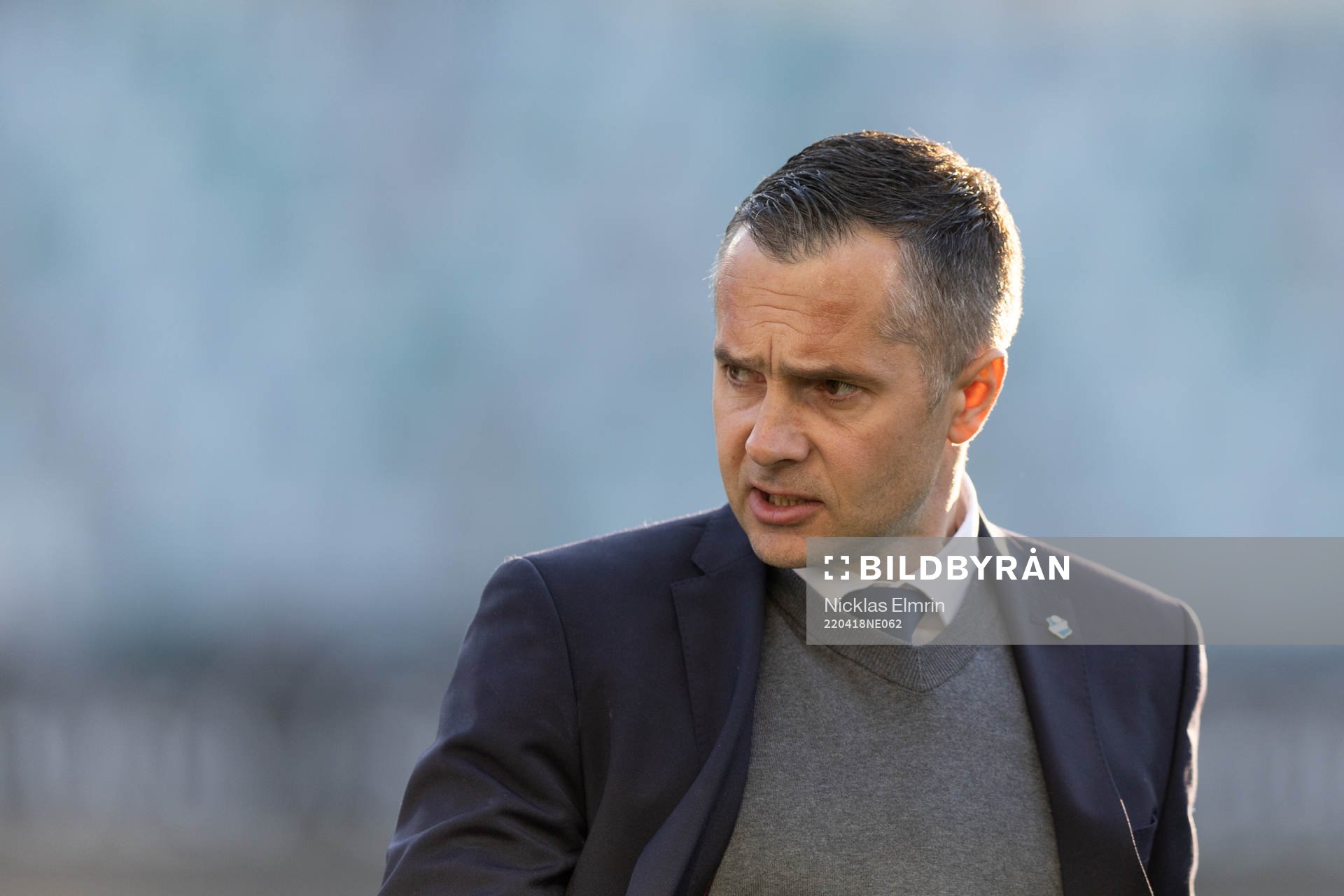 Östers tränare Srdjan Tufegdzic under fotbollsmatchen i Superettan mellan Örgryte och Öster den 18 april 2022 i Göteborg. 