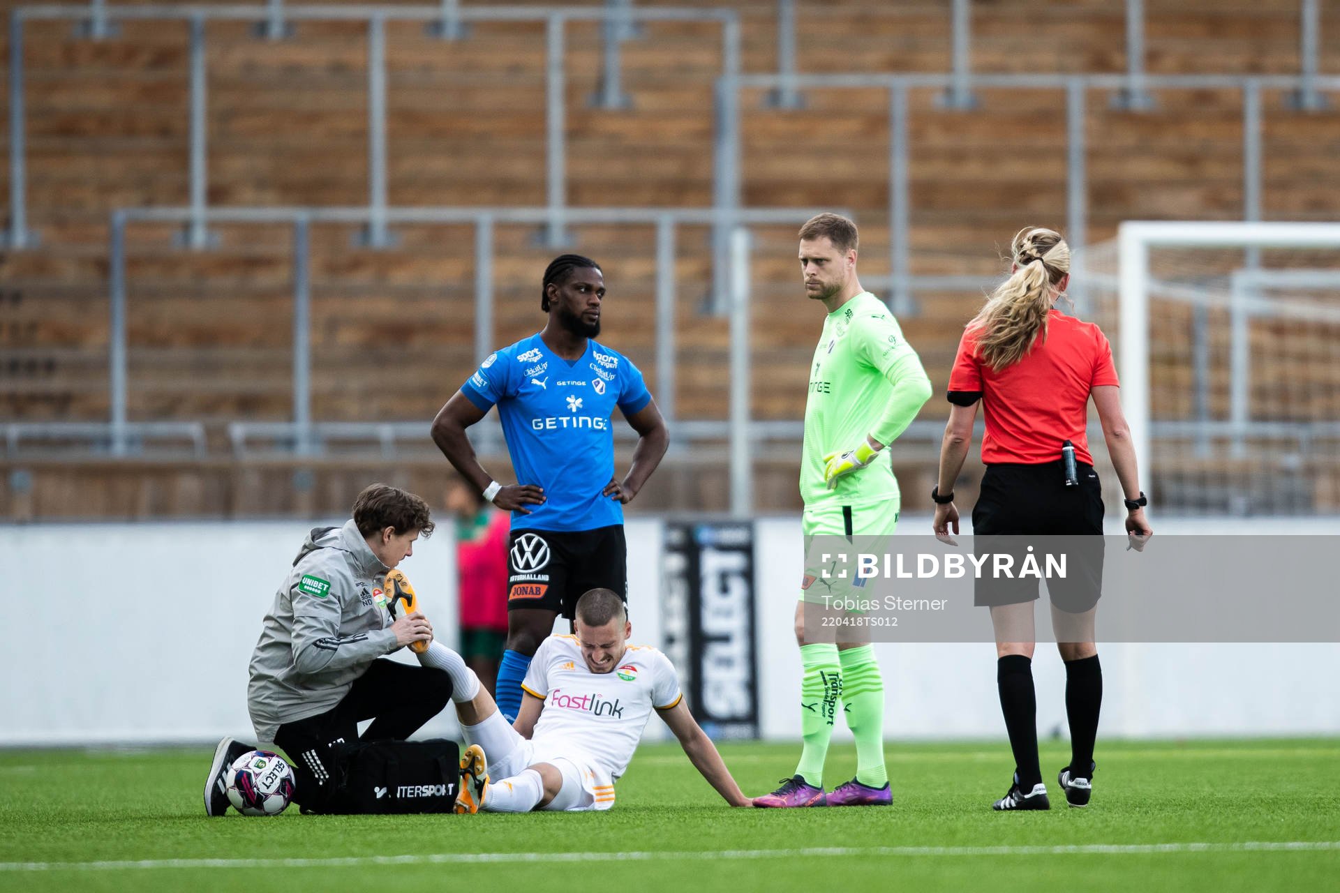 Dalkurds Arian Kabashi har ont