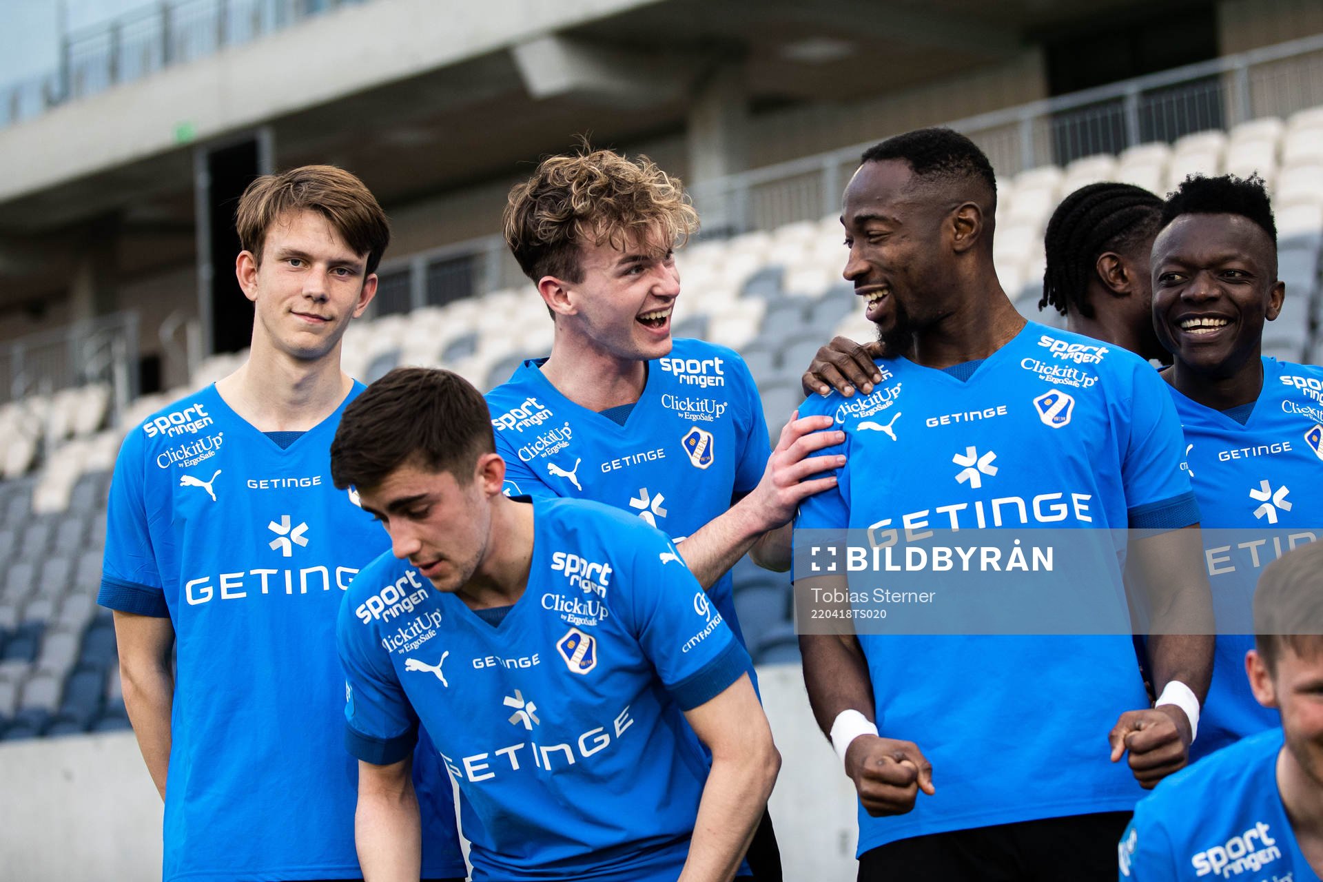 Halmstads Alexander Johansson och Sadat Karim jublar