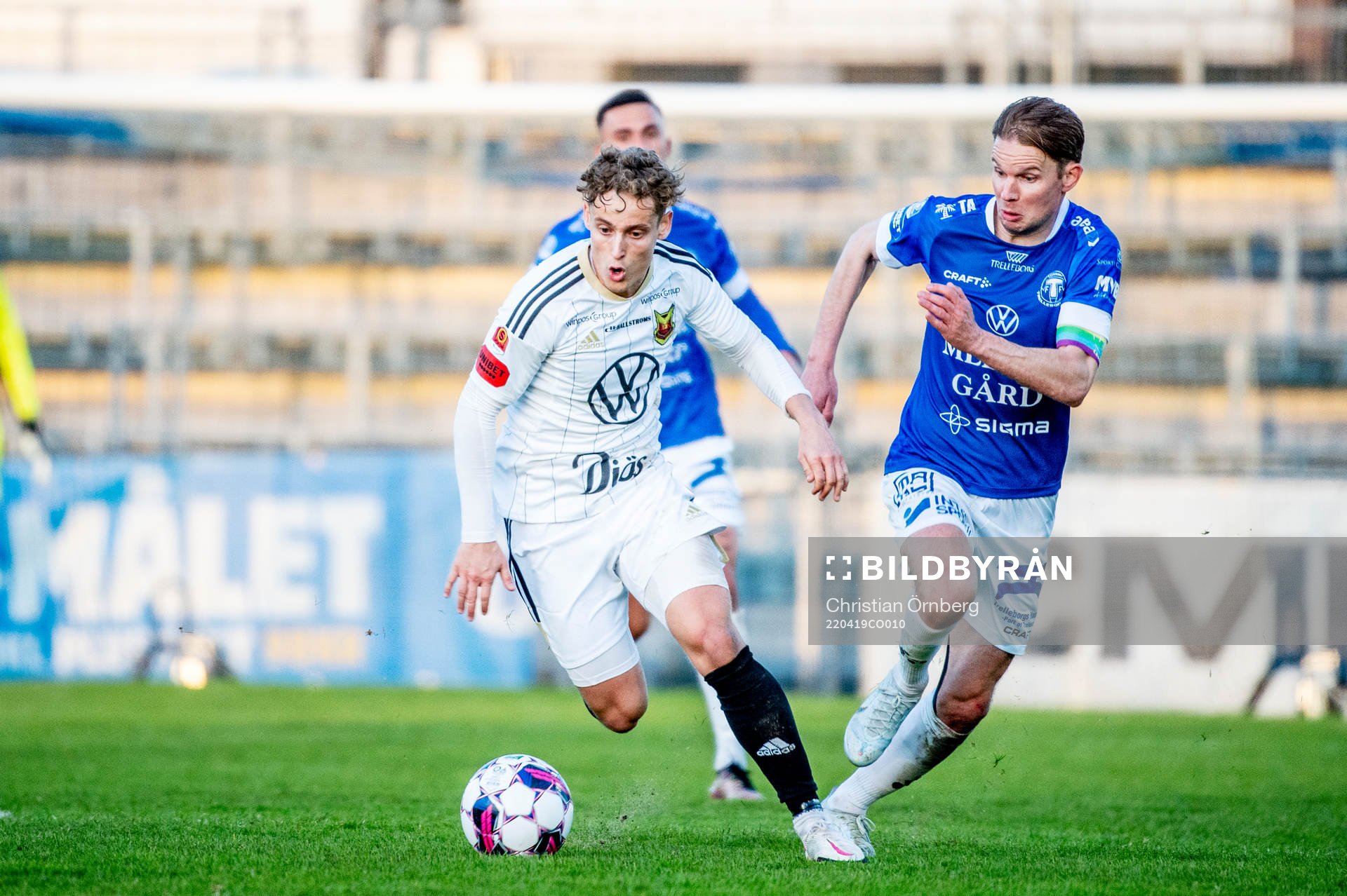 Östersunds Henrik Bellman mot Trelleborgs Johan Blomberg