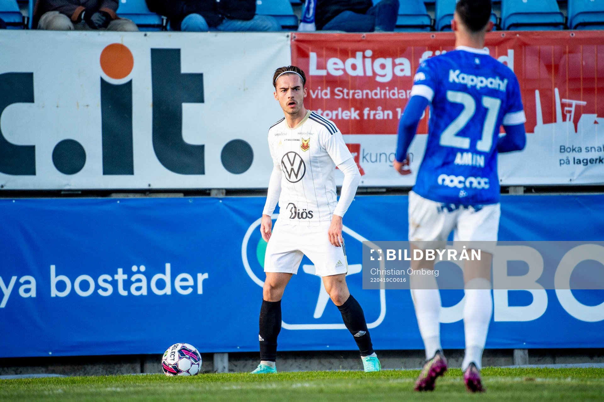 Östersunds Felix Hörberg mot Trelleborgs Simon Amin