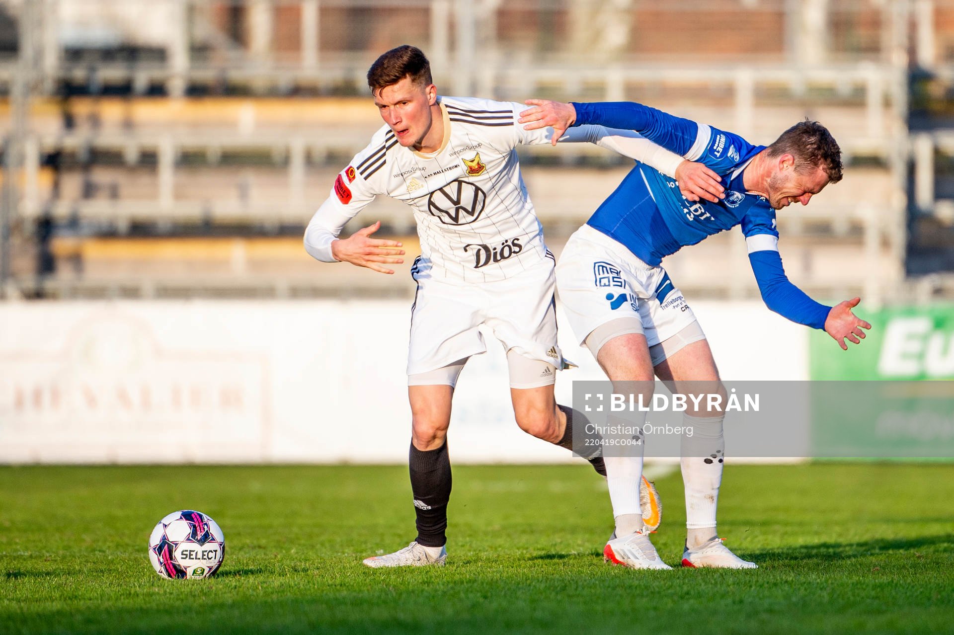 Östersunds Myroslav Mazur mot Trelleborgs Nicolas Mortensen