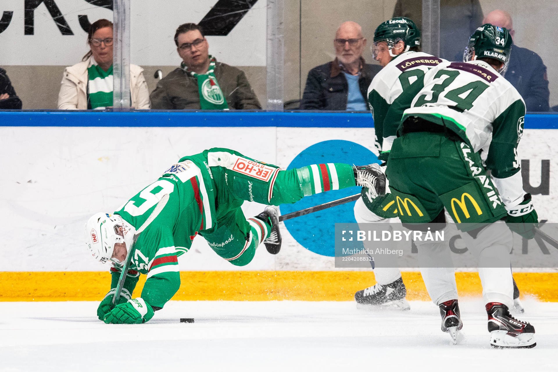 Rögles Leon Bristedt faller