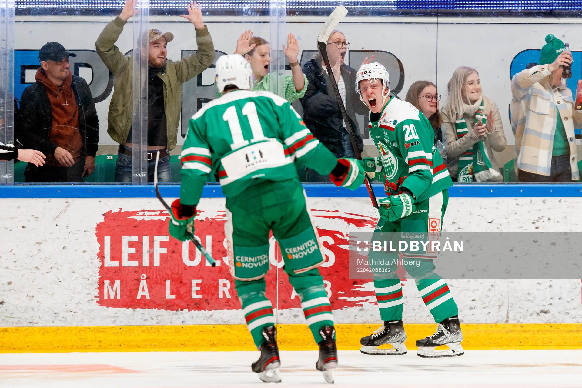 Rögles Oliver Tärnström jublar