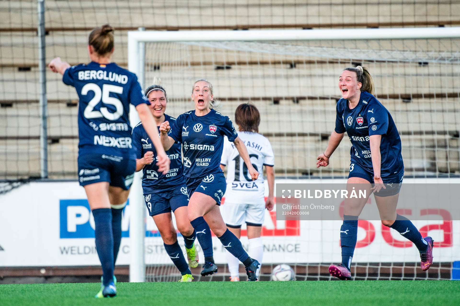 Rosengårds Mia Persson jublar