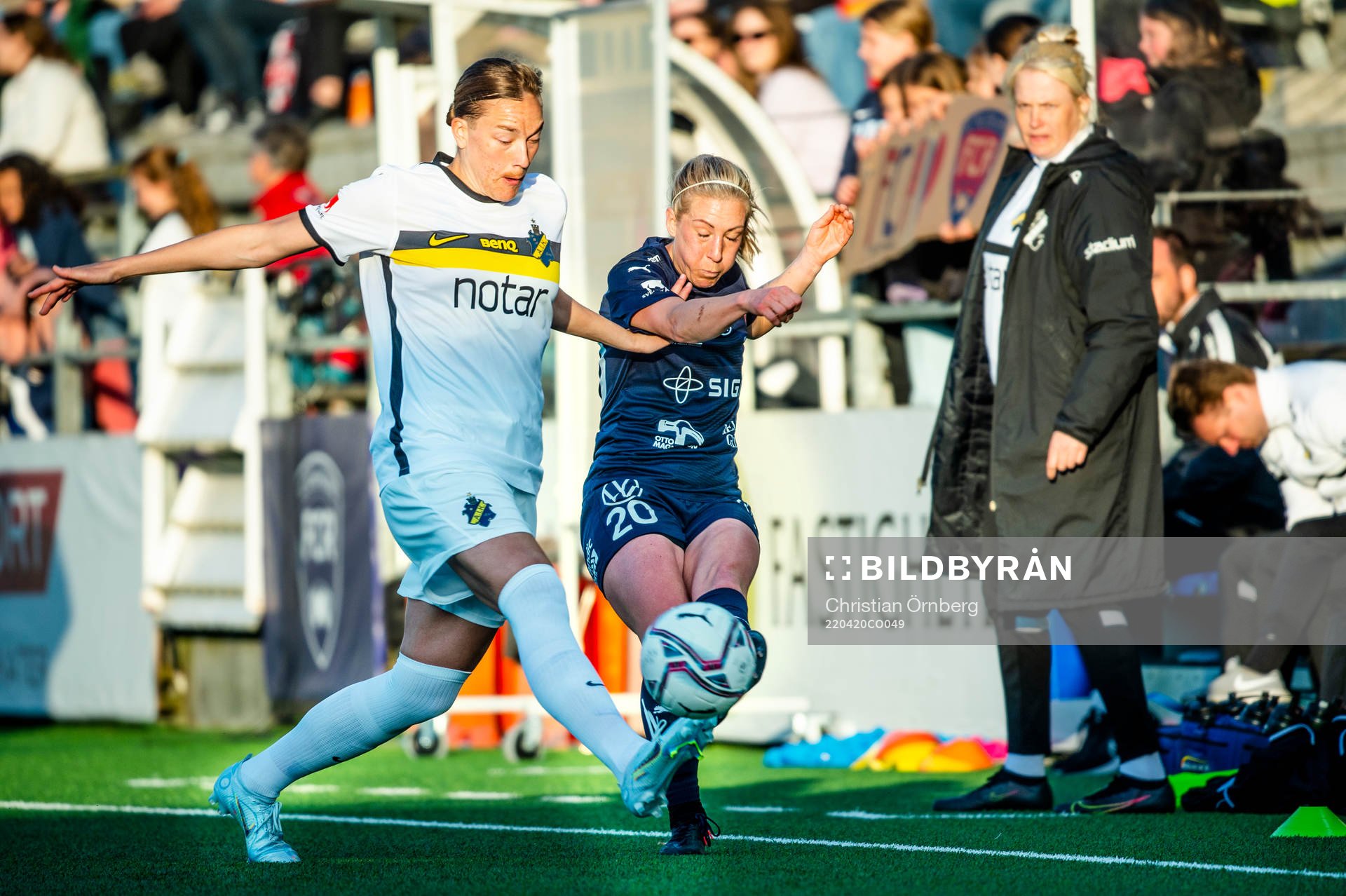 s Jenny Danielsson mot Rosengårds Mia Persson