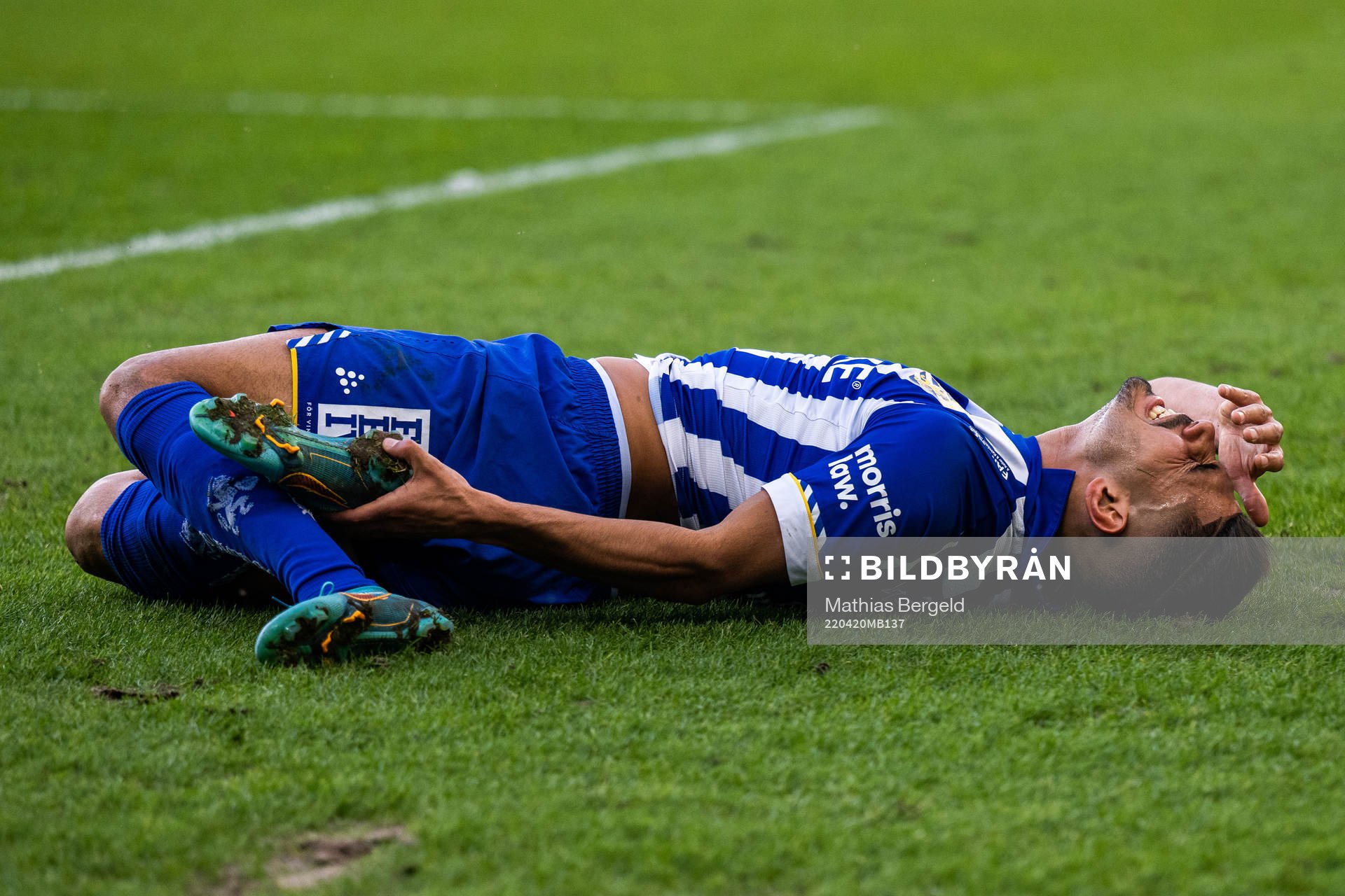 IFK Göteborgs Hosam Aiesh har ont