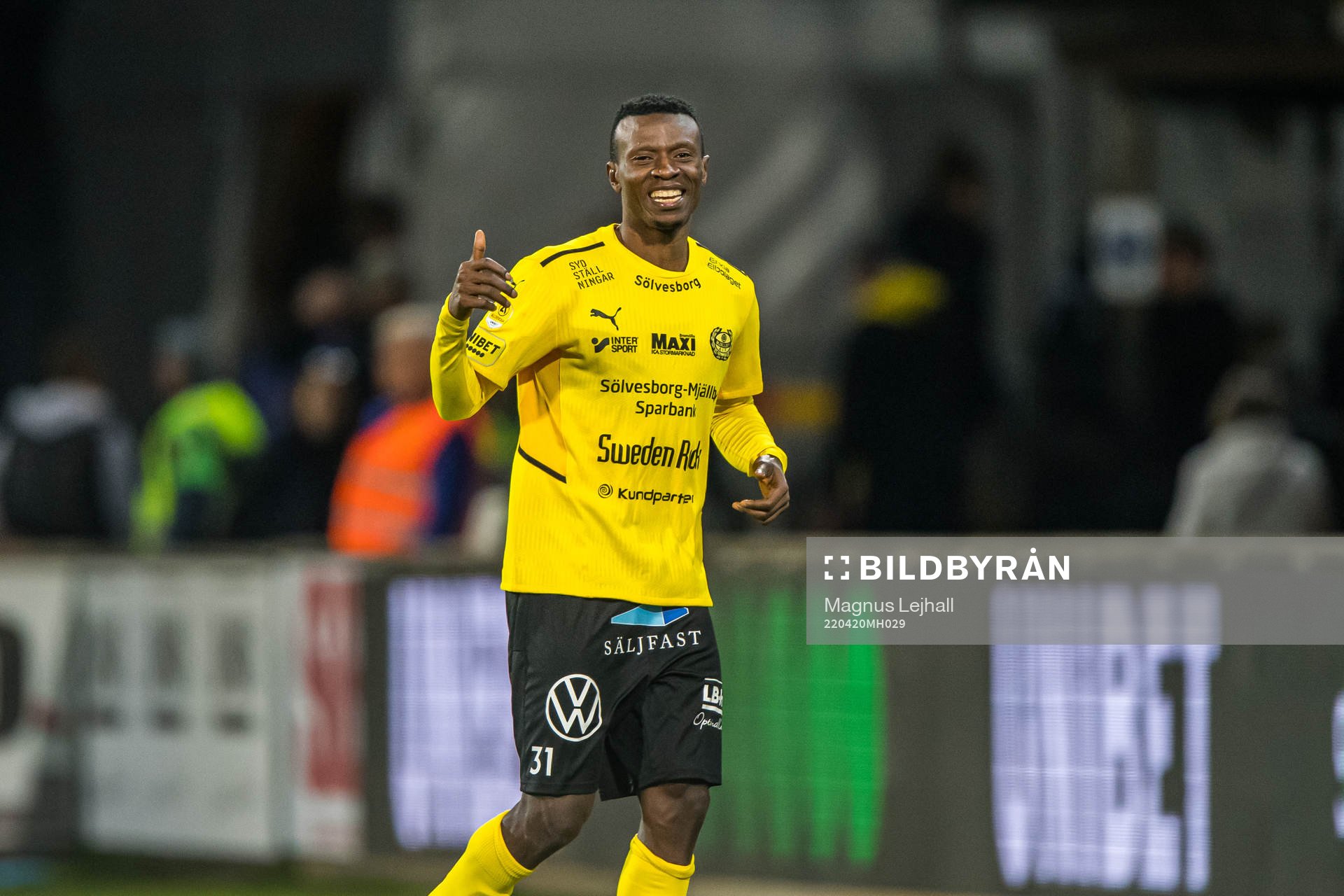 Mjällbys Silas Nwankwo  jublar