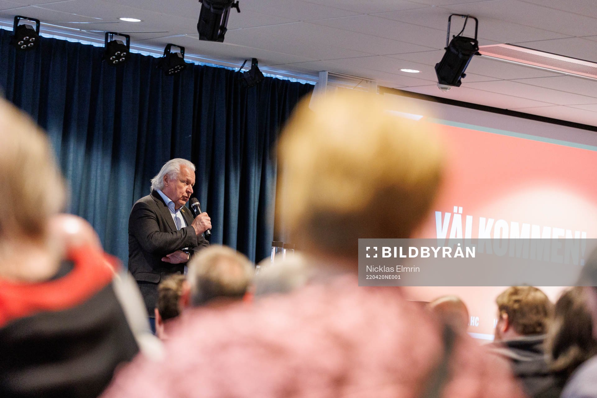 Ordförande Mats Grauers på scen