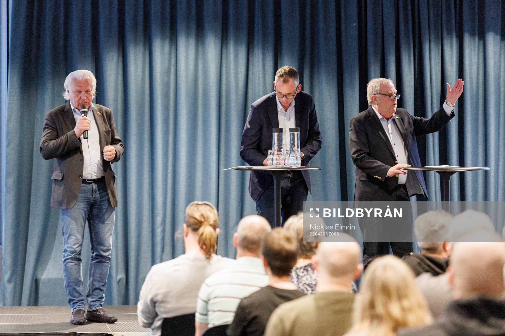 Ordförande Mats Grauers, ekonomichef Lars Axelsson och