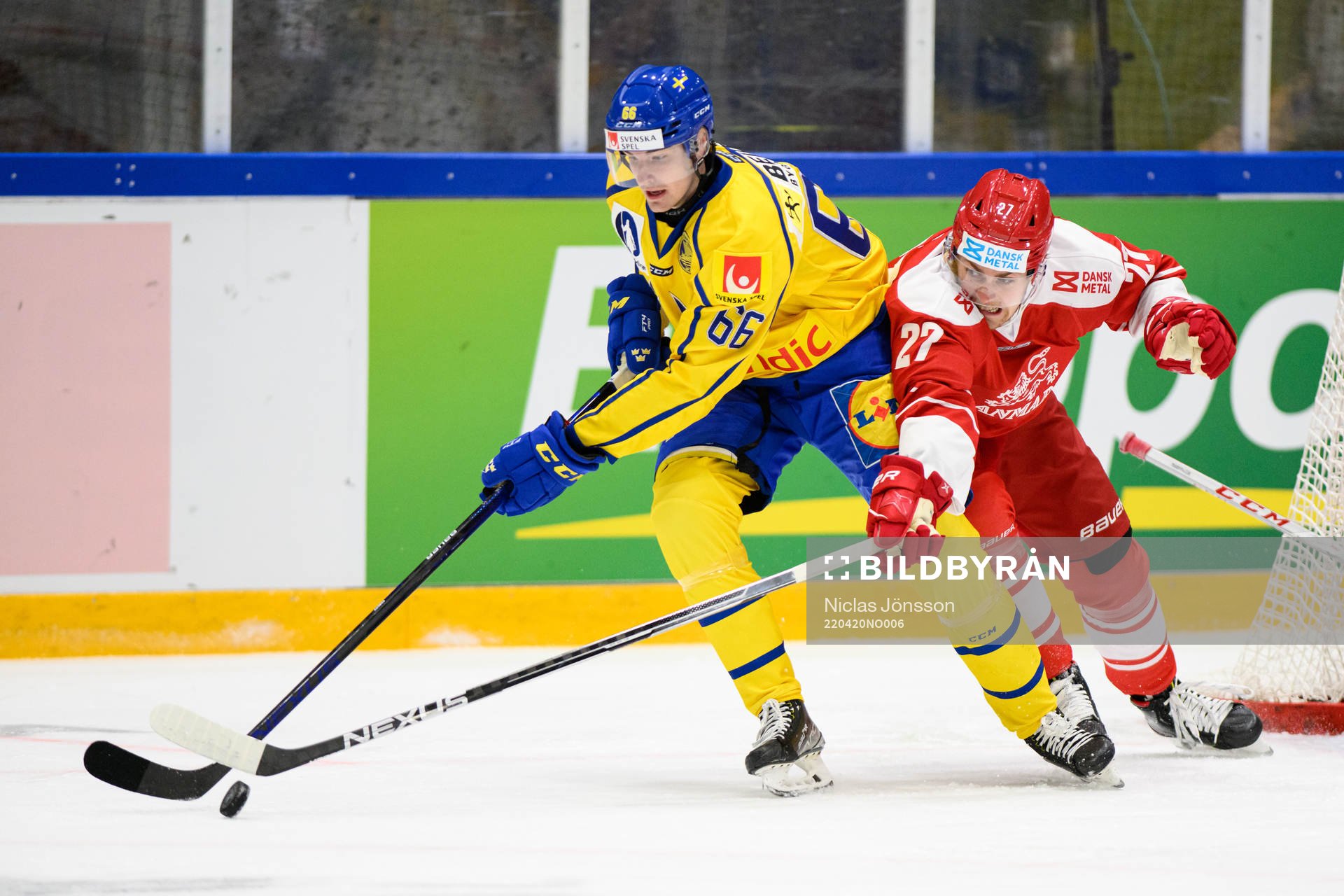 Nils Åman of Sweden and Nikolaj Krag-Christensen of Denmark