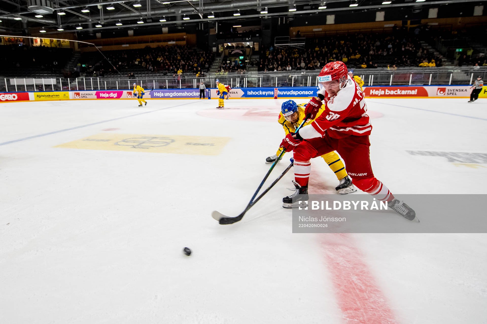 Albin Lundin of Sweden and Morten Poulsen of Denmark