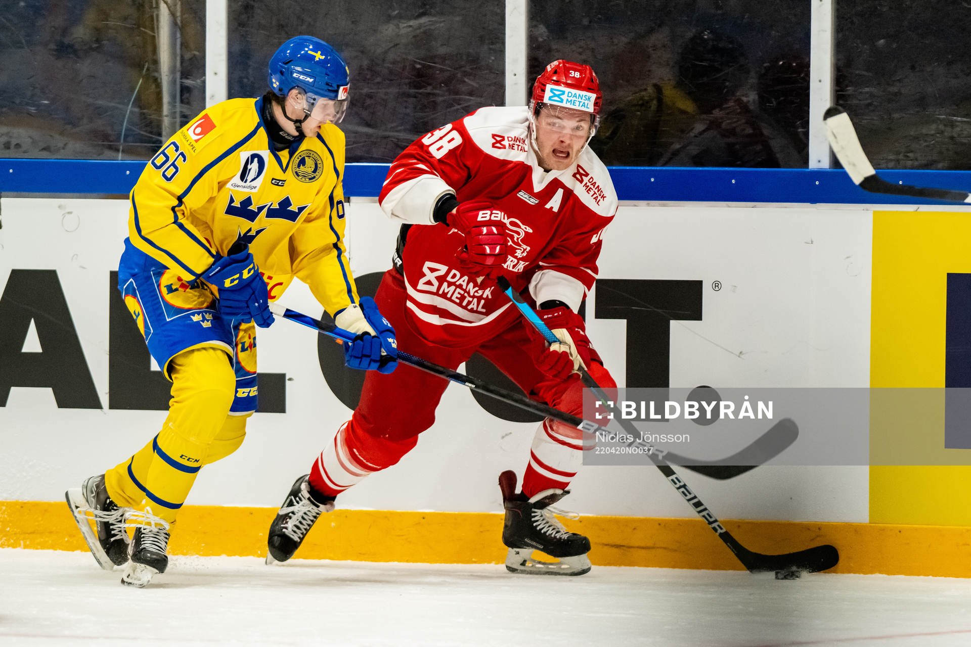 Nils Åman of Sweden  and Morten Poulsen of Denmark