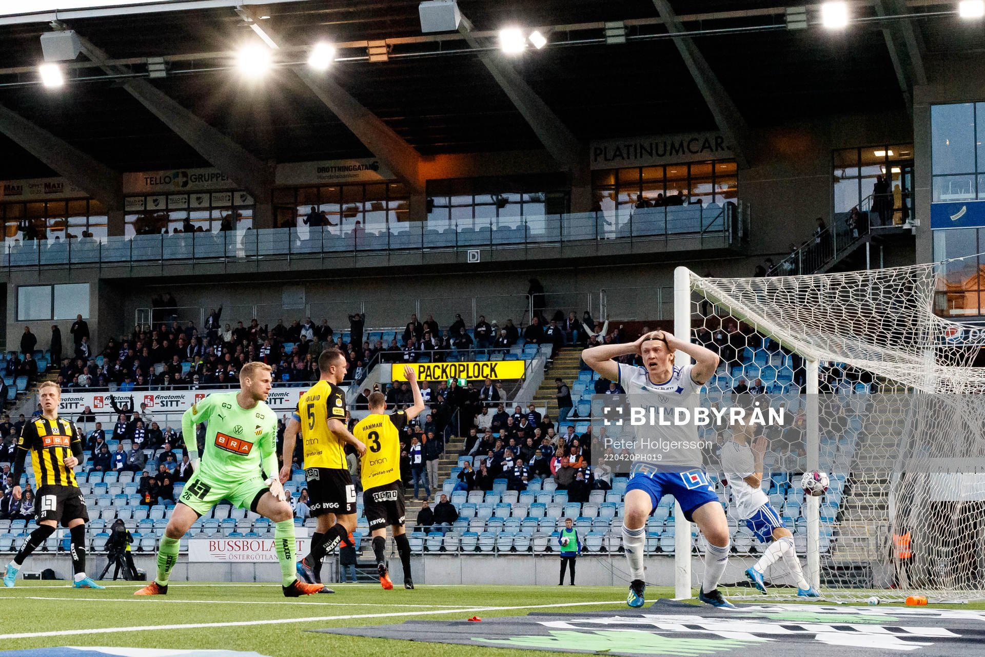 IFK Norrköpings Daniel Fritz Eid reagerar