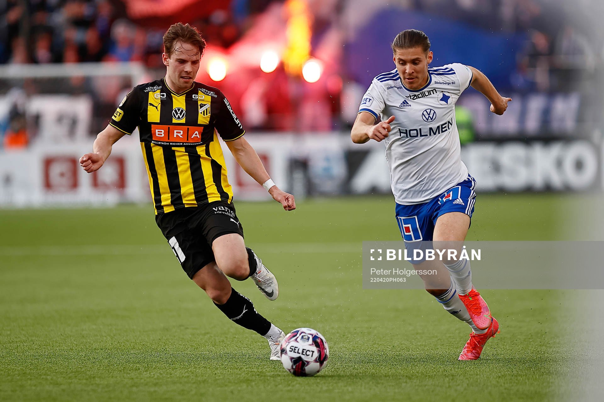 Häckens Lars Olden Larsen och IFK Norrköpings Eman