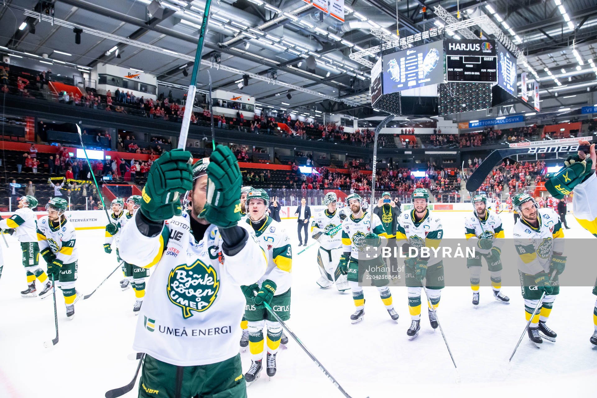 Björklöven tackar klacken