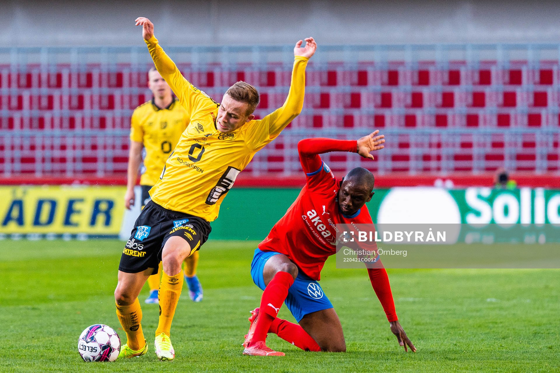Elfsborgs Jacob Ondrejka och Helsingborgs Ravy Tsouka-Dozi