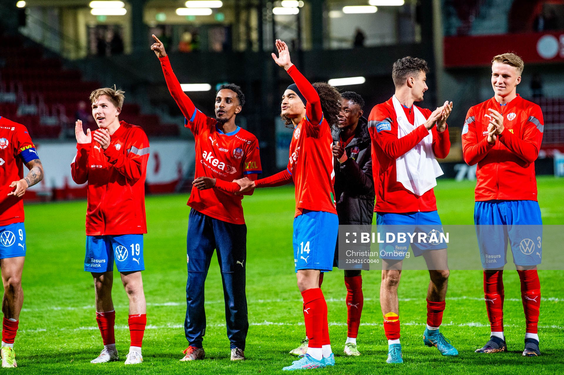 Helsingborgs Taha Ali och Adam Kaied jublar med