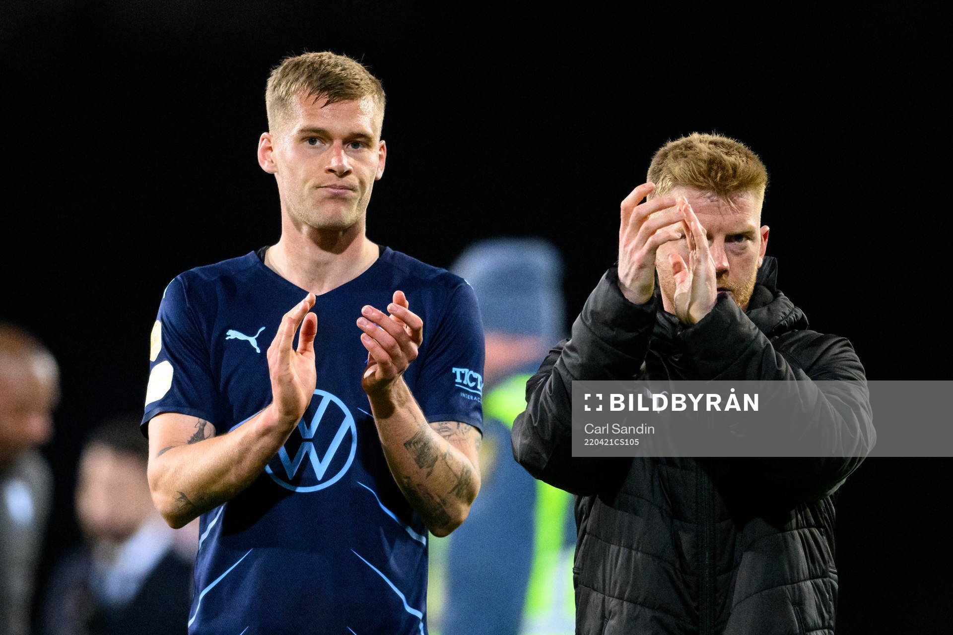 Malmö FFs Felix Beijmo och Anders Christiansen tackar