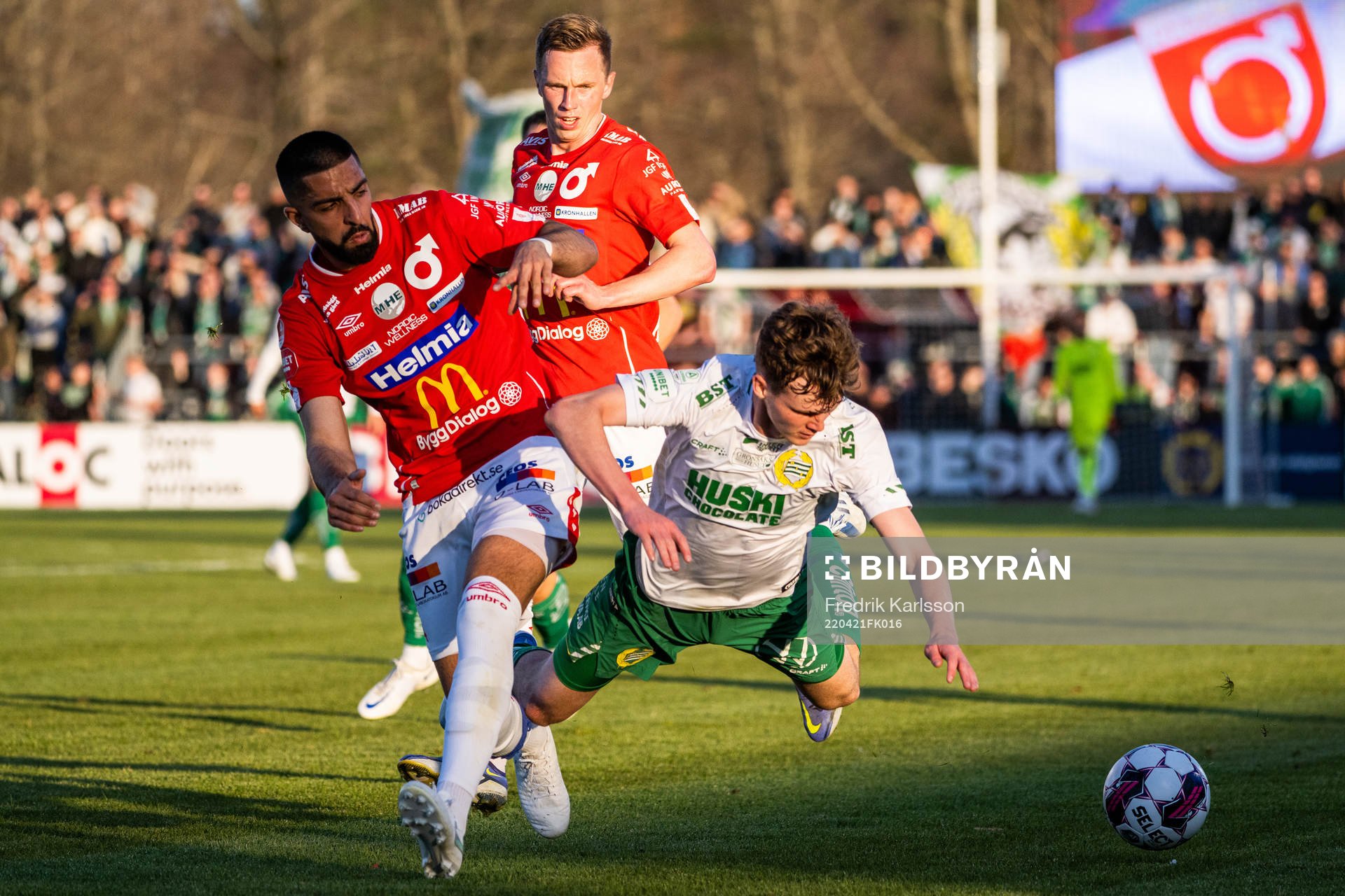 Degerfors Sean Sabetkar och Hammarbys Williot Swedberg