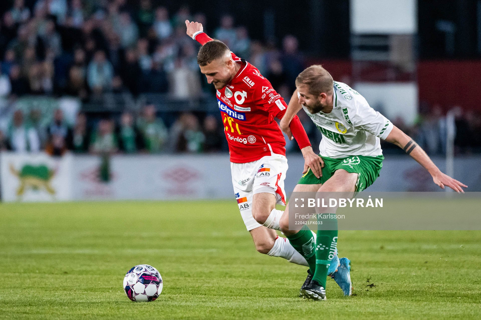 Degerfors Christos Gravius och Hammarbys Darijan Bojanic