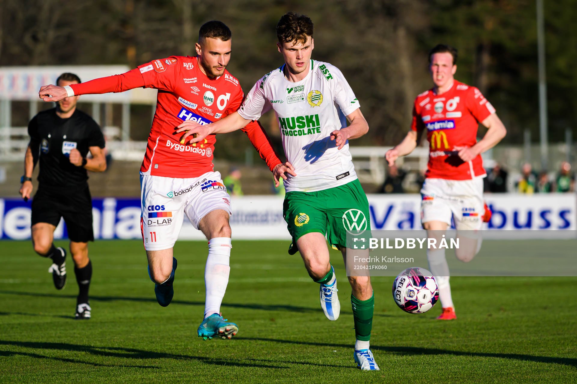 Degerfors Christos Gravius och Hammarbys Williot Swedberg
