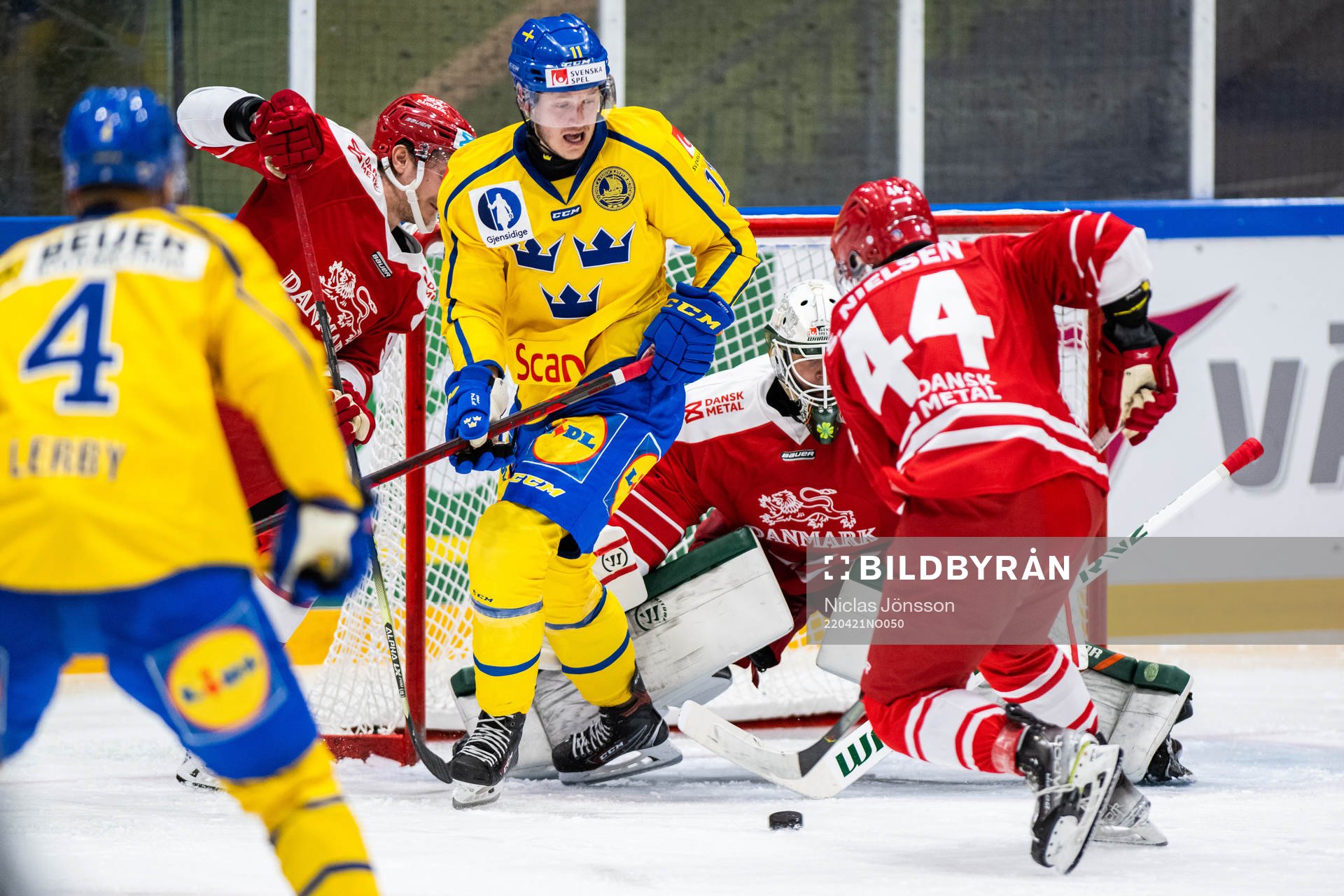 Henrik Törnqvist of Sweden in front of goalkeeper Frederik