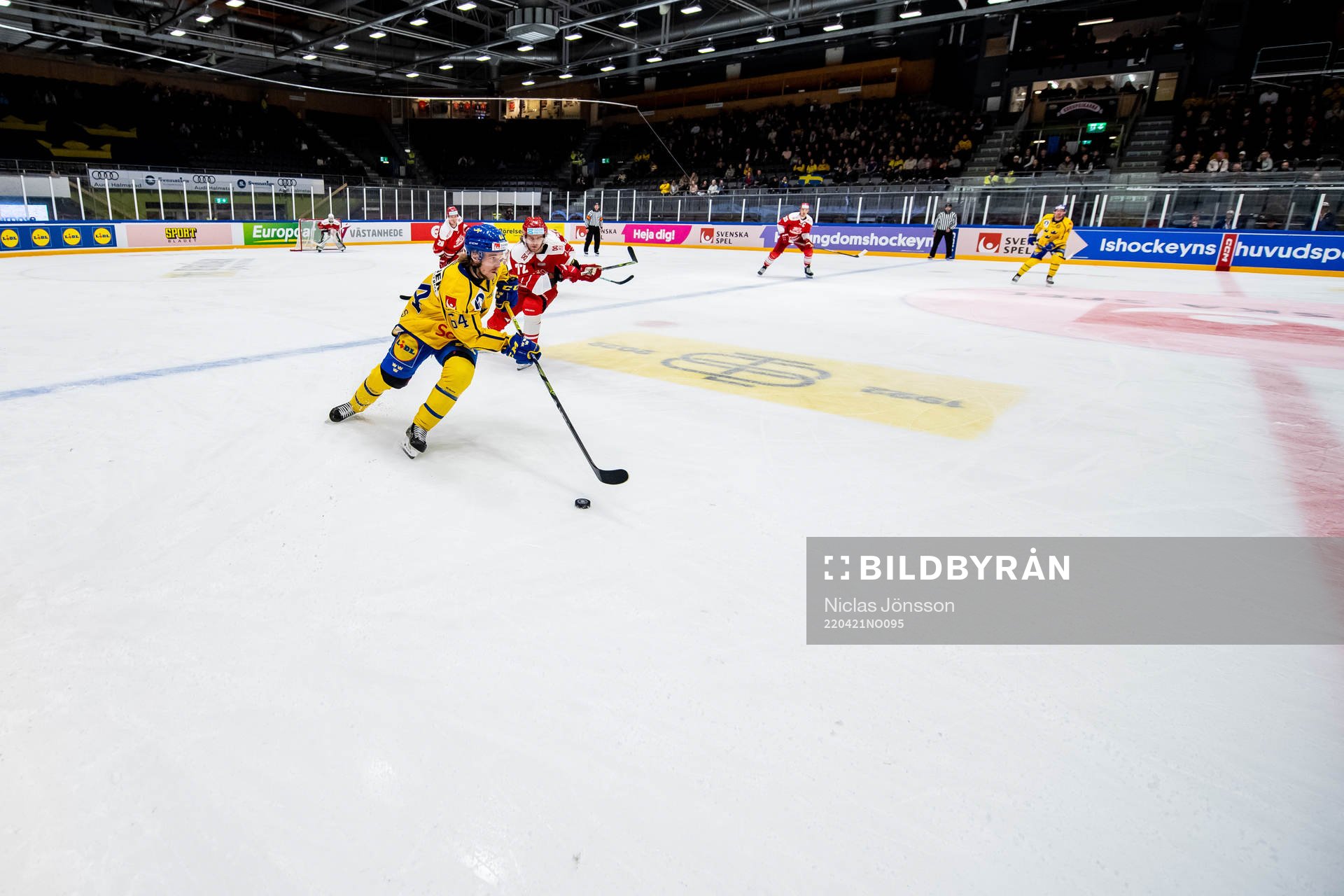 Jonathan Pudas of Sweden