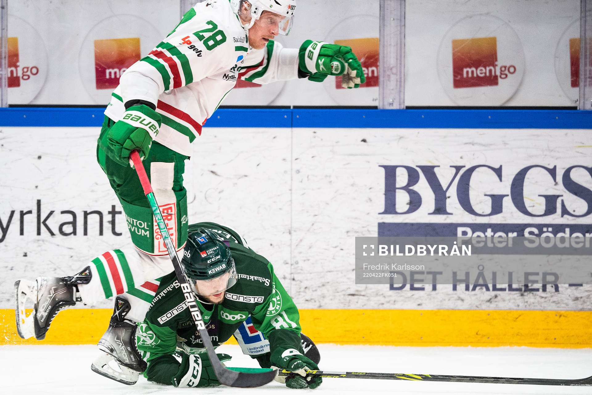 Rögles Anton Bengtsson och Färjestads Theodor Lennström