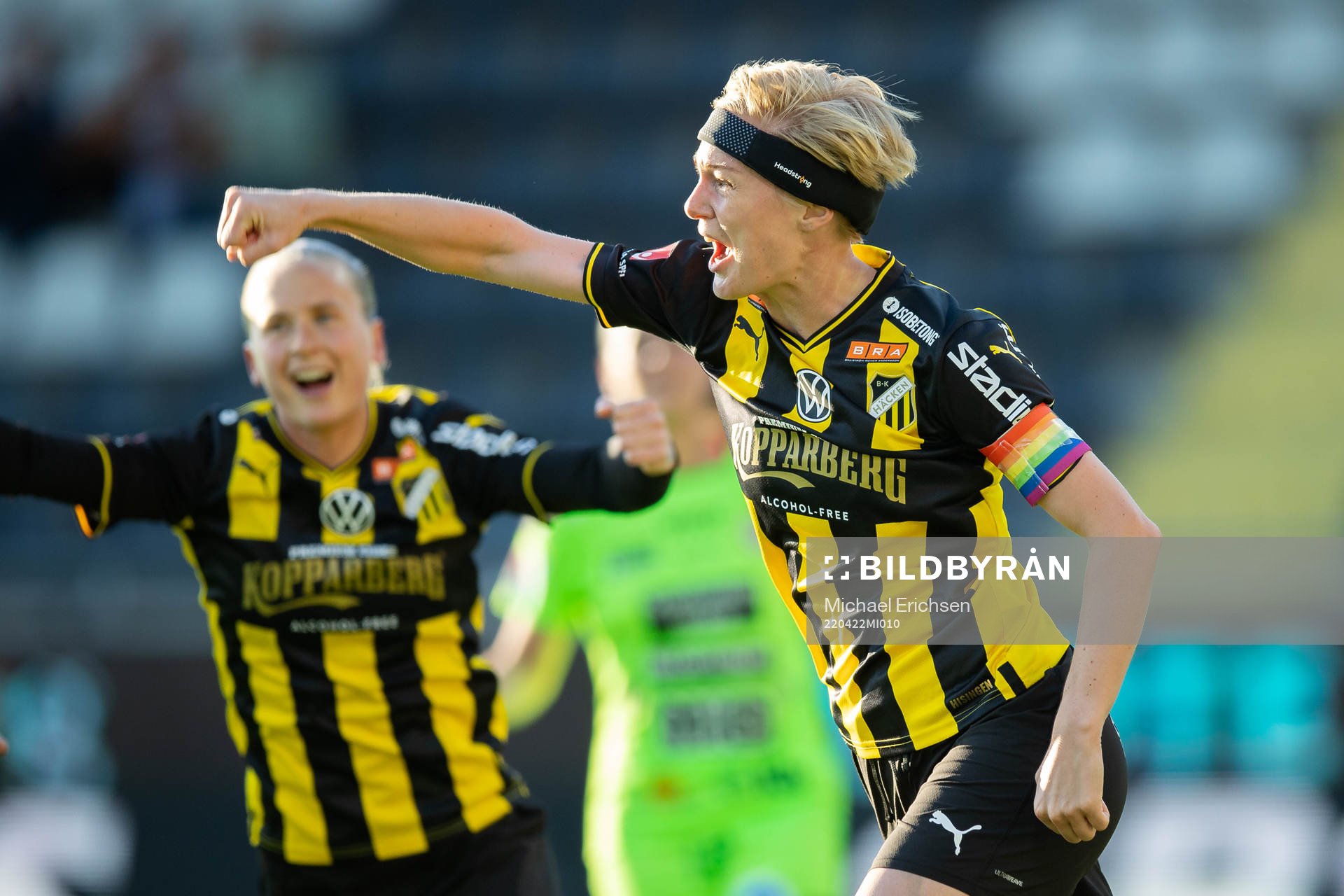 Häckens Luna Nørgaard Gevitz jublar